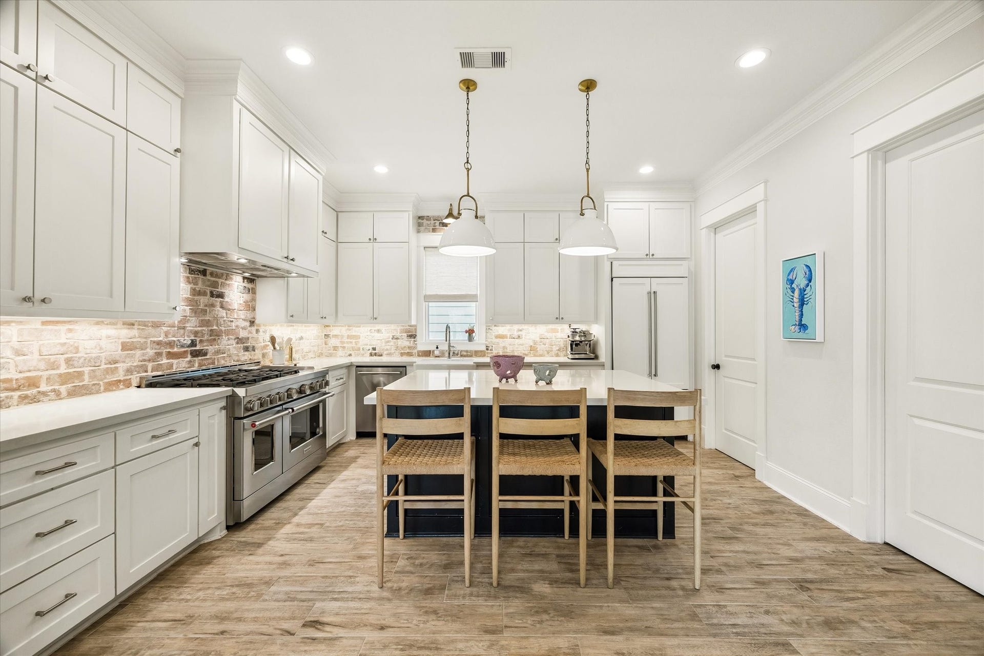 7 Curiosity Lane, Galveston, TX 77554 Open concept kitchen