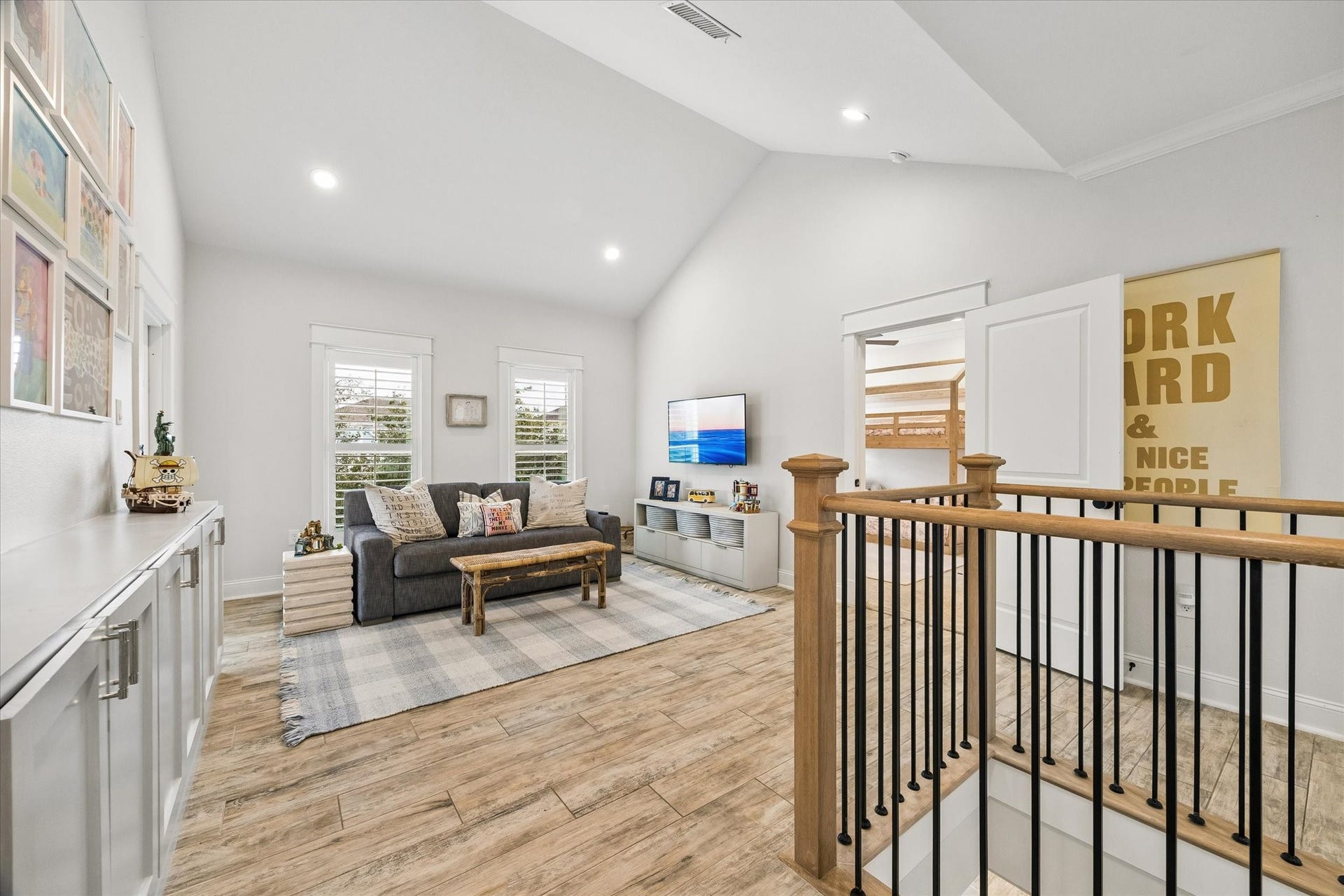 7 Curiosity Lane, Galveston, TX 77554 Second floor common area. Built ins