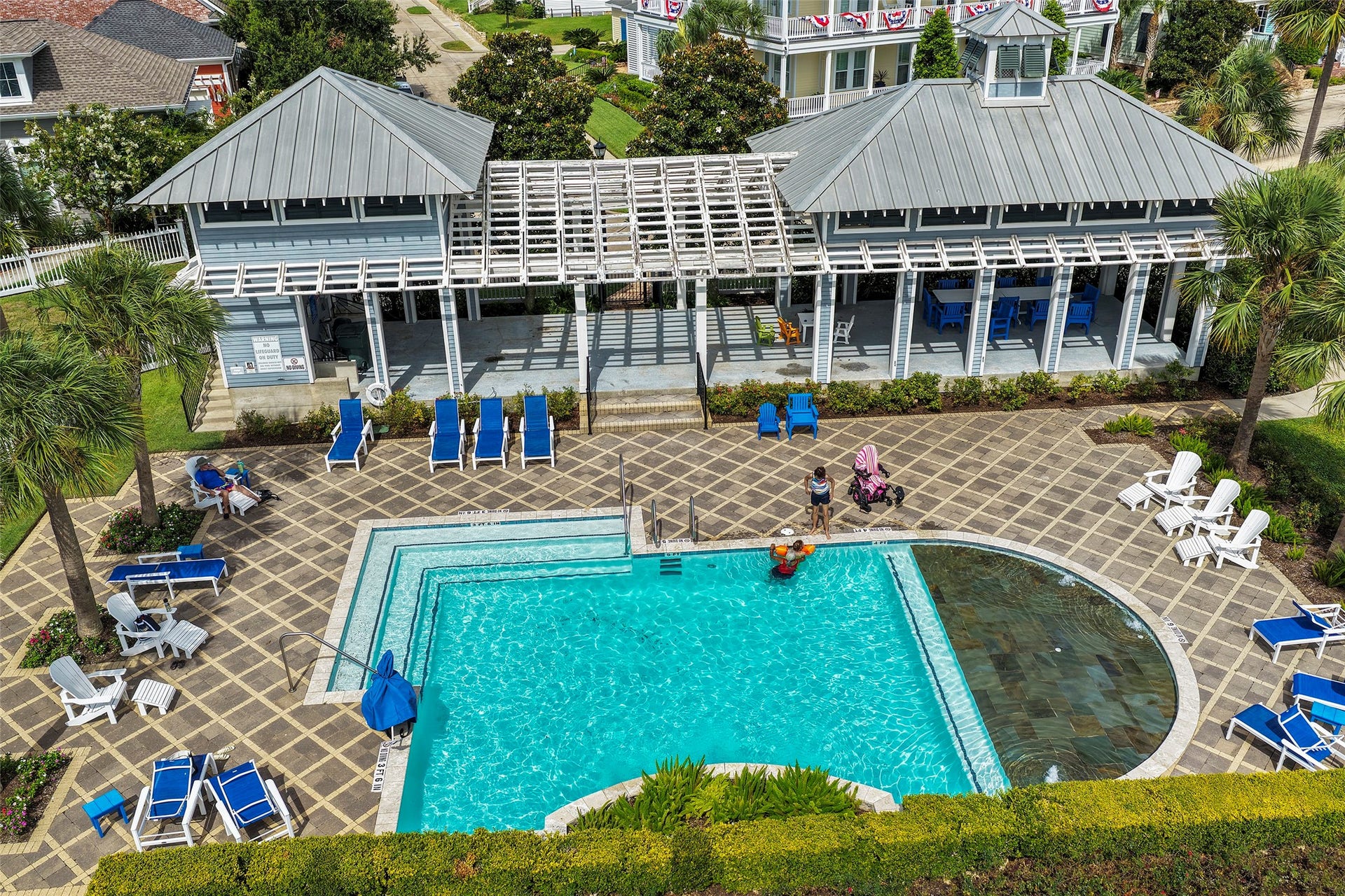 7 Curiosity Lane, Galveston, TX 77554 Community Swimming pool