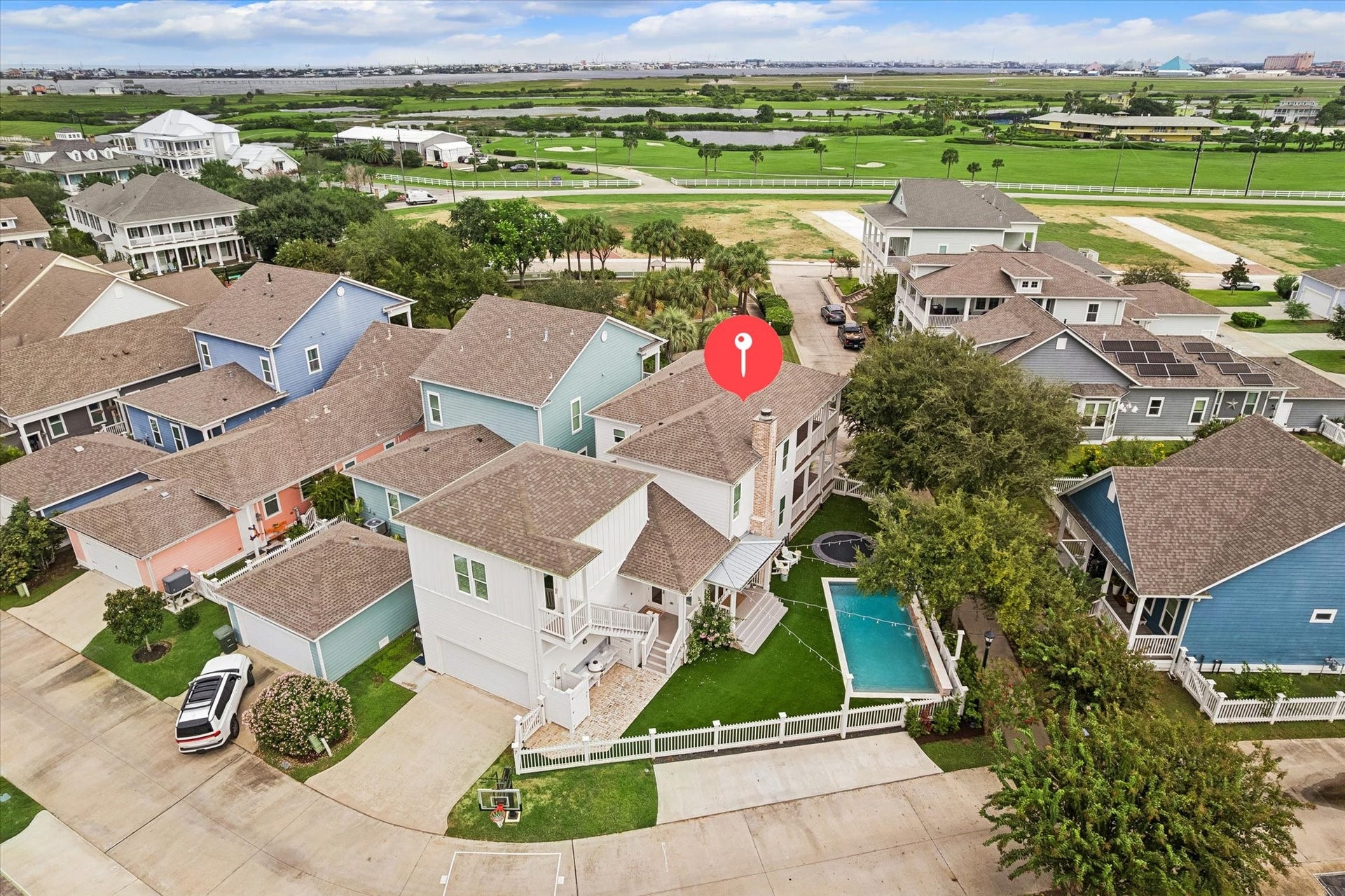 7 Curiosity Lane, Galveston, TX 77554 Rear perspective