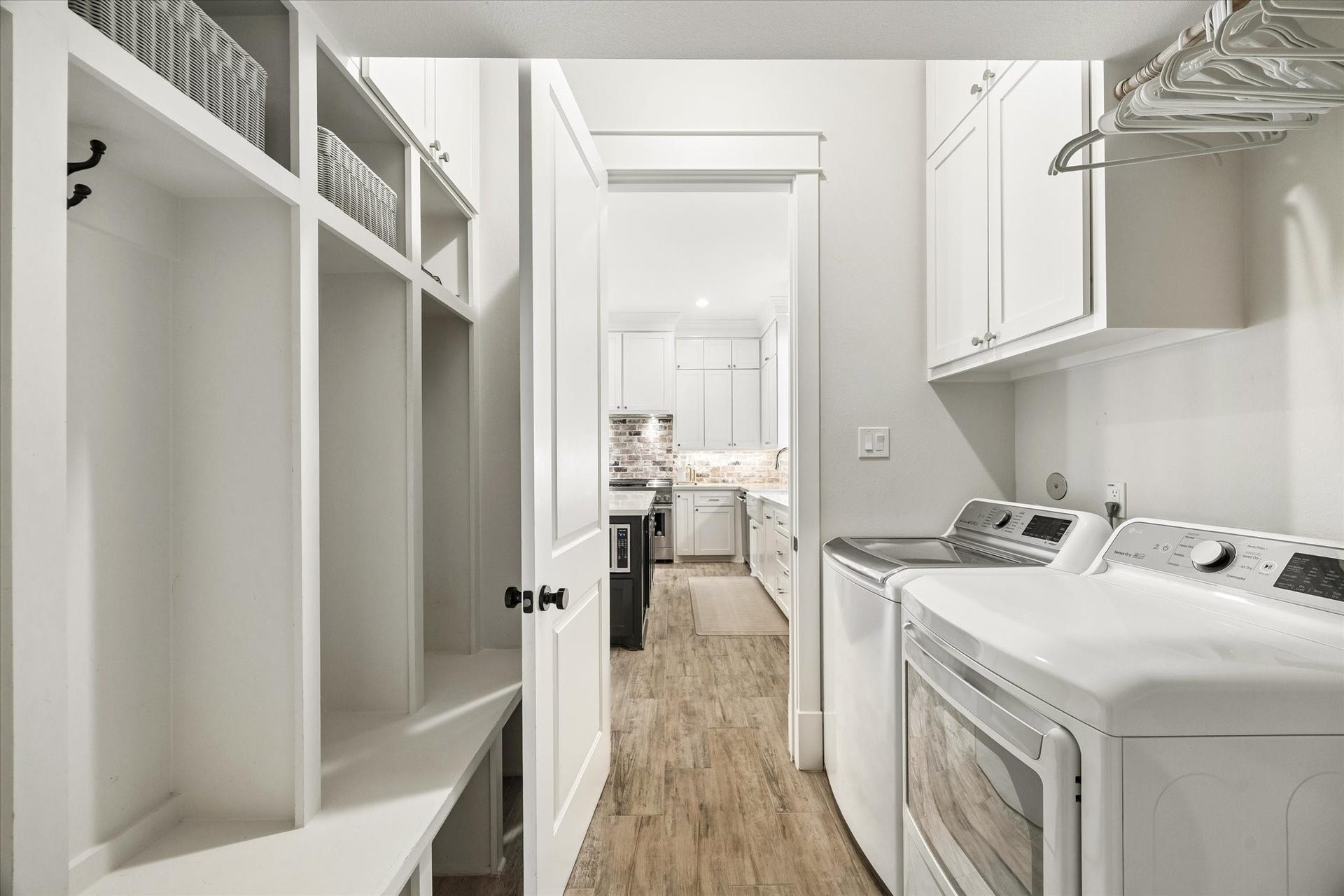 7 Curiosity Lane, Galveston, TX 77554 Built in for the mud/laundry room