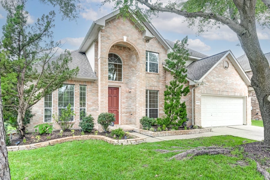 Property photo for 10103 Cottonwood Canyon Drive, Houston, TX