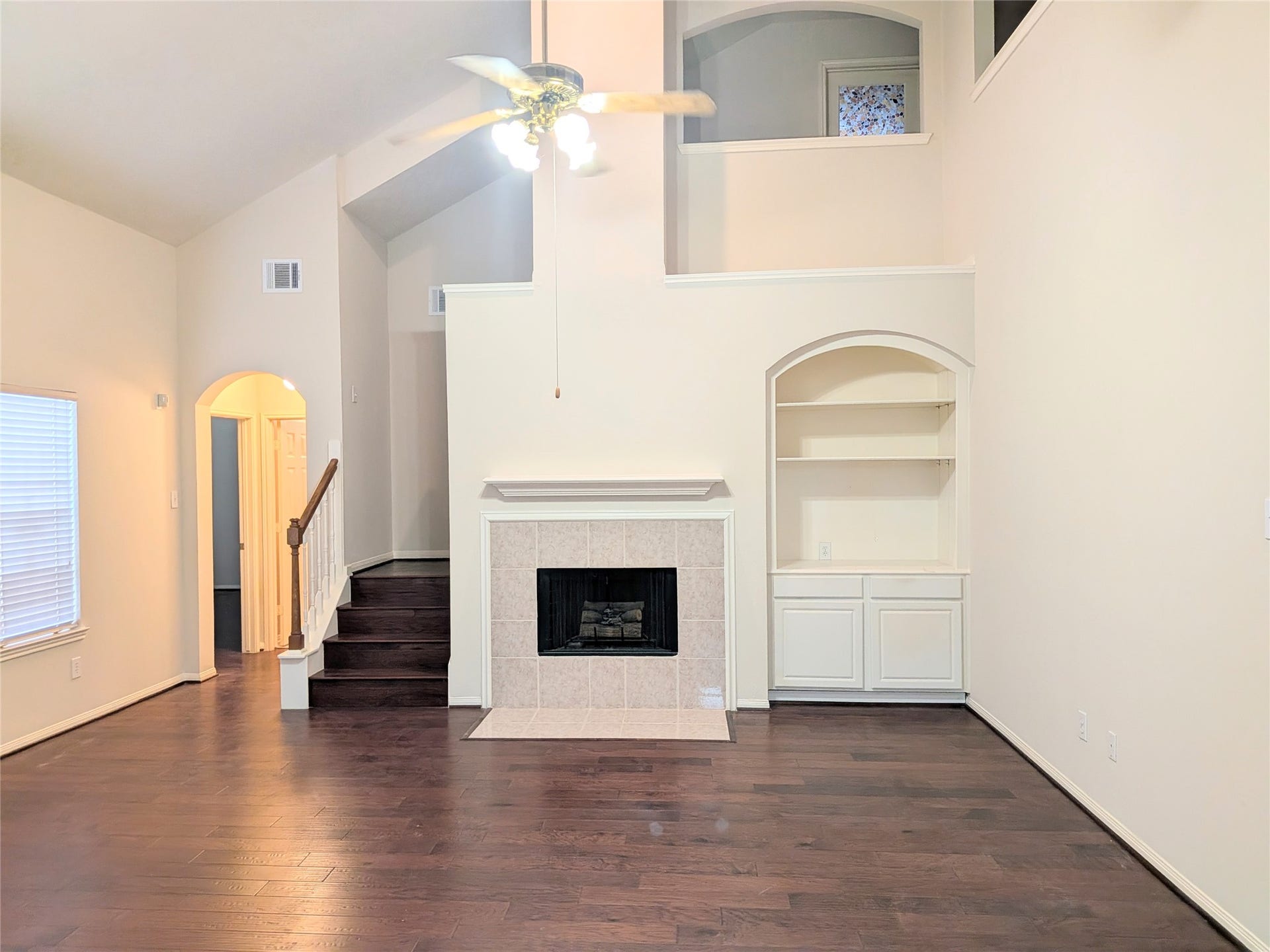 14411 Berrington Drive, Houston, TX 77083 14411 Berrington Drive, Houston, TX 77083