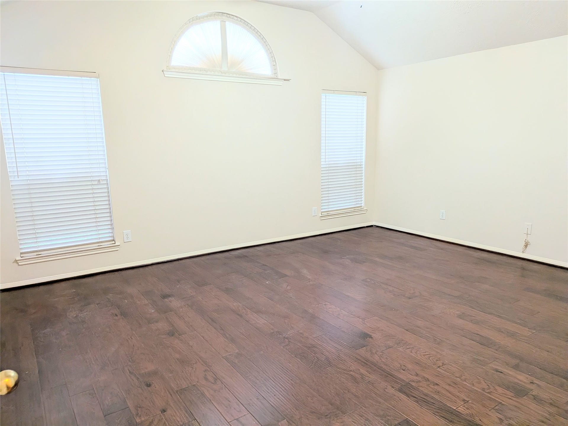 14411 Berrington Drive, Houston, TX 77083 14411 Berrington Drive, Houston, TX 77083