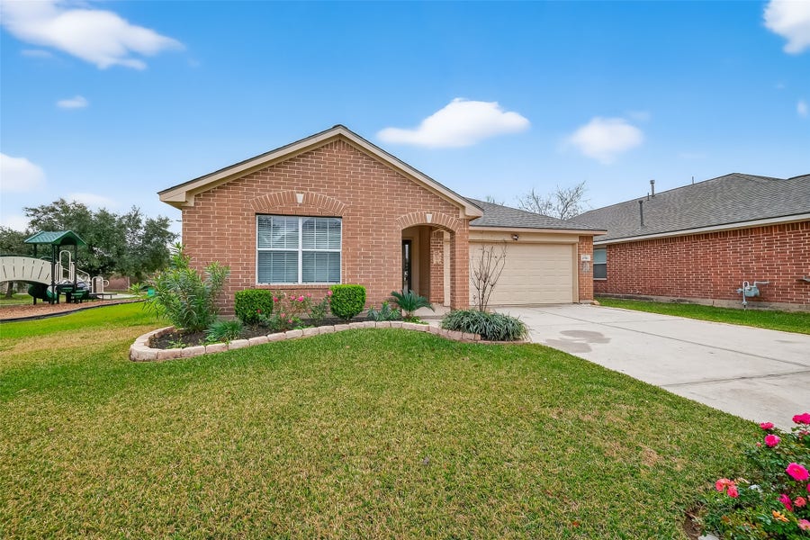 Property photo for 25311 Barmby Drive, Tomball, TX