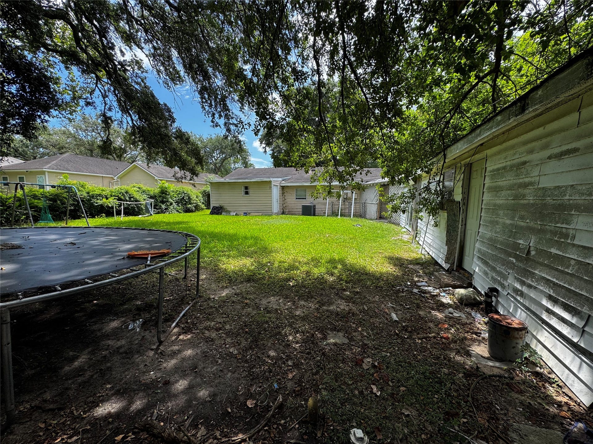 225 Beatrice Street, La Marque, TX 77568 225 Beatrice Street, La Marque, TX 77568