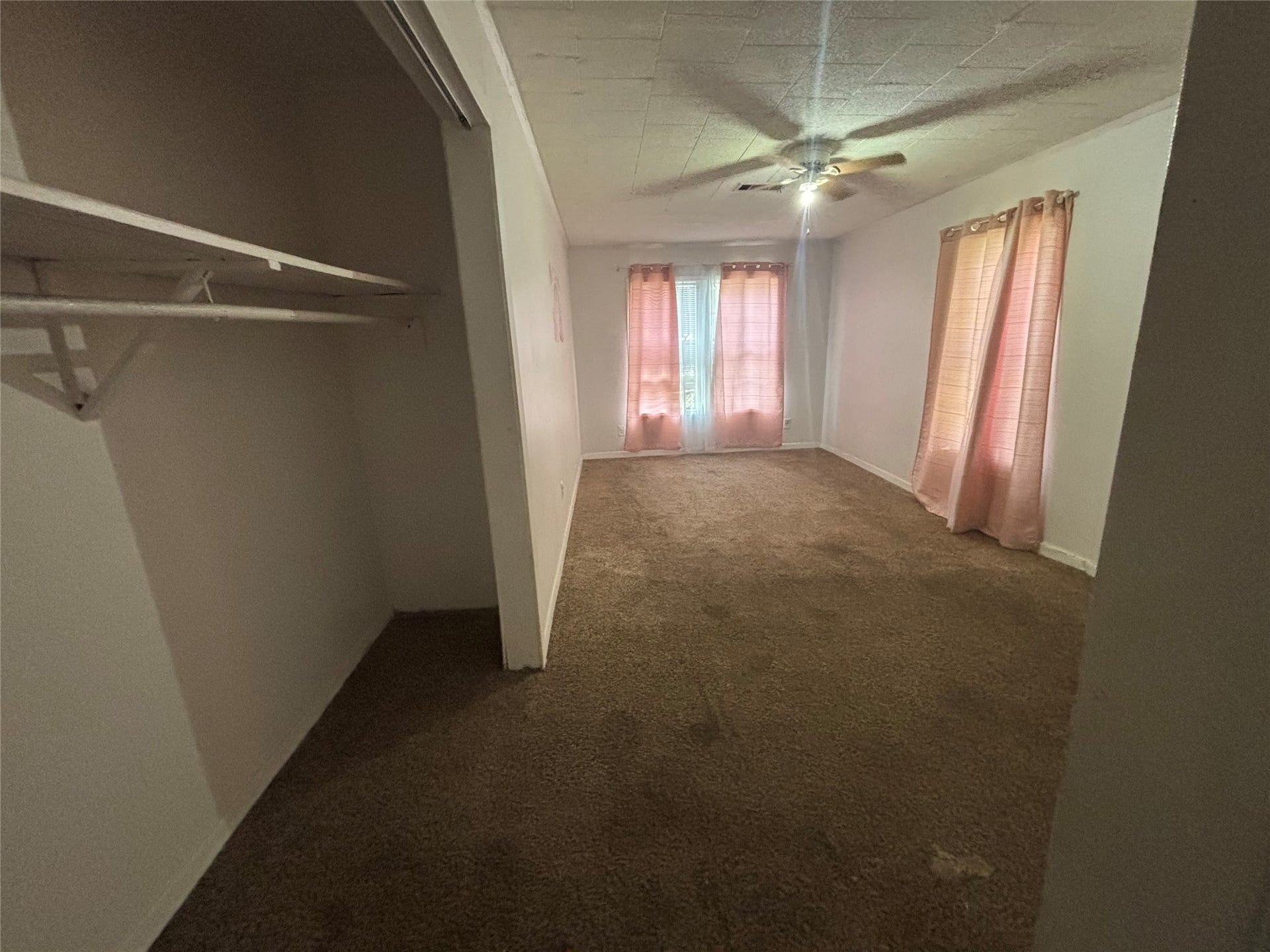 225 Beatrice Street, La Marque, TX 77568 225 Beatrice Street, La Marque, TX 77568