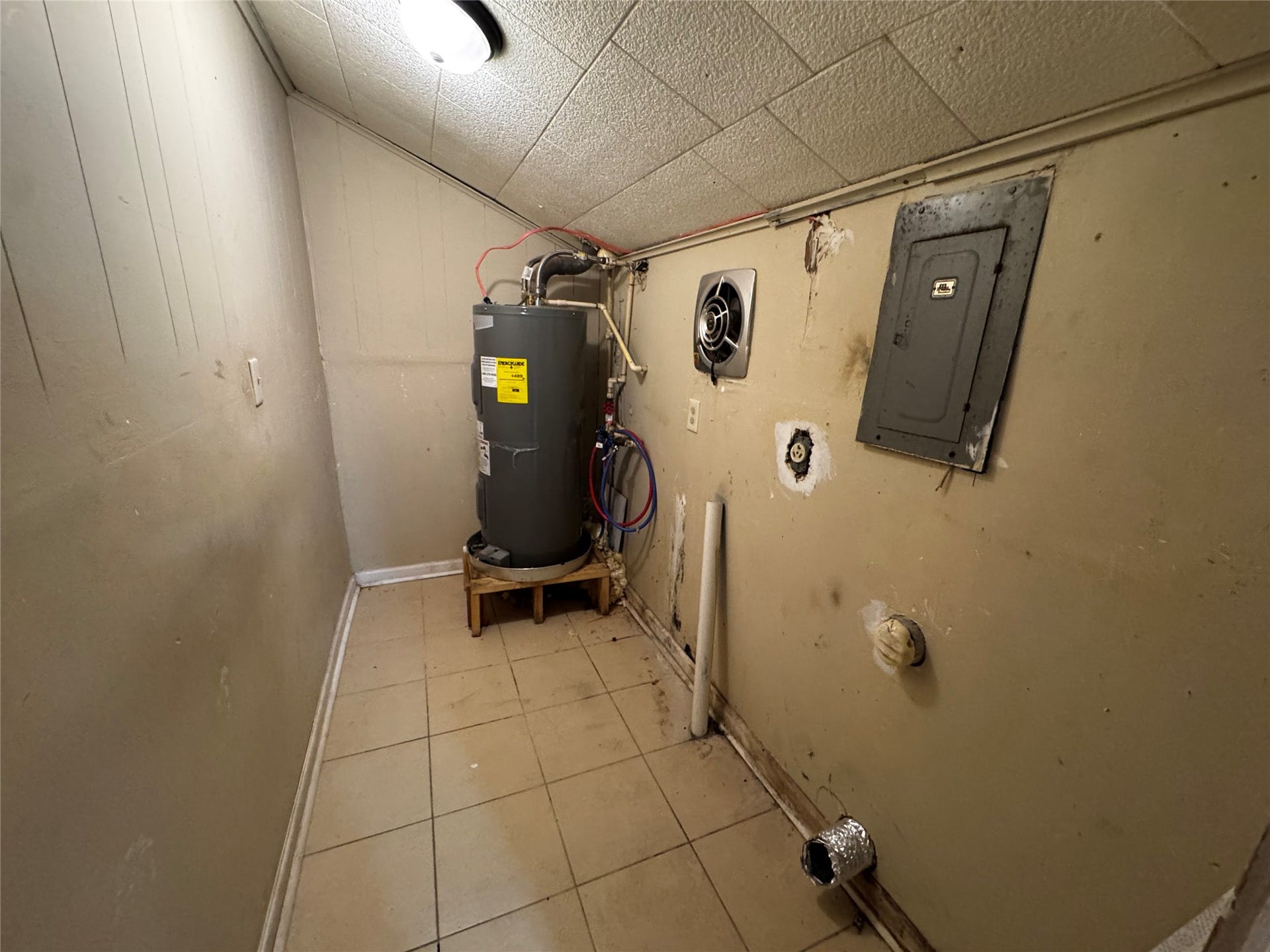 225 Beatrice Street, La Marque, TX 77568 225 Beatrice Street, La Marque, TX 77568