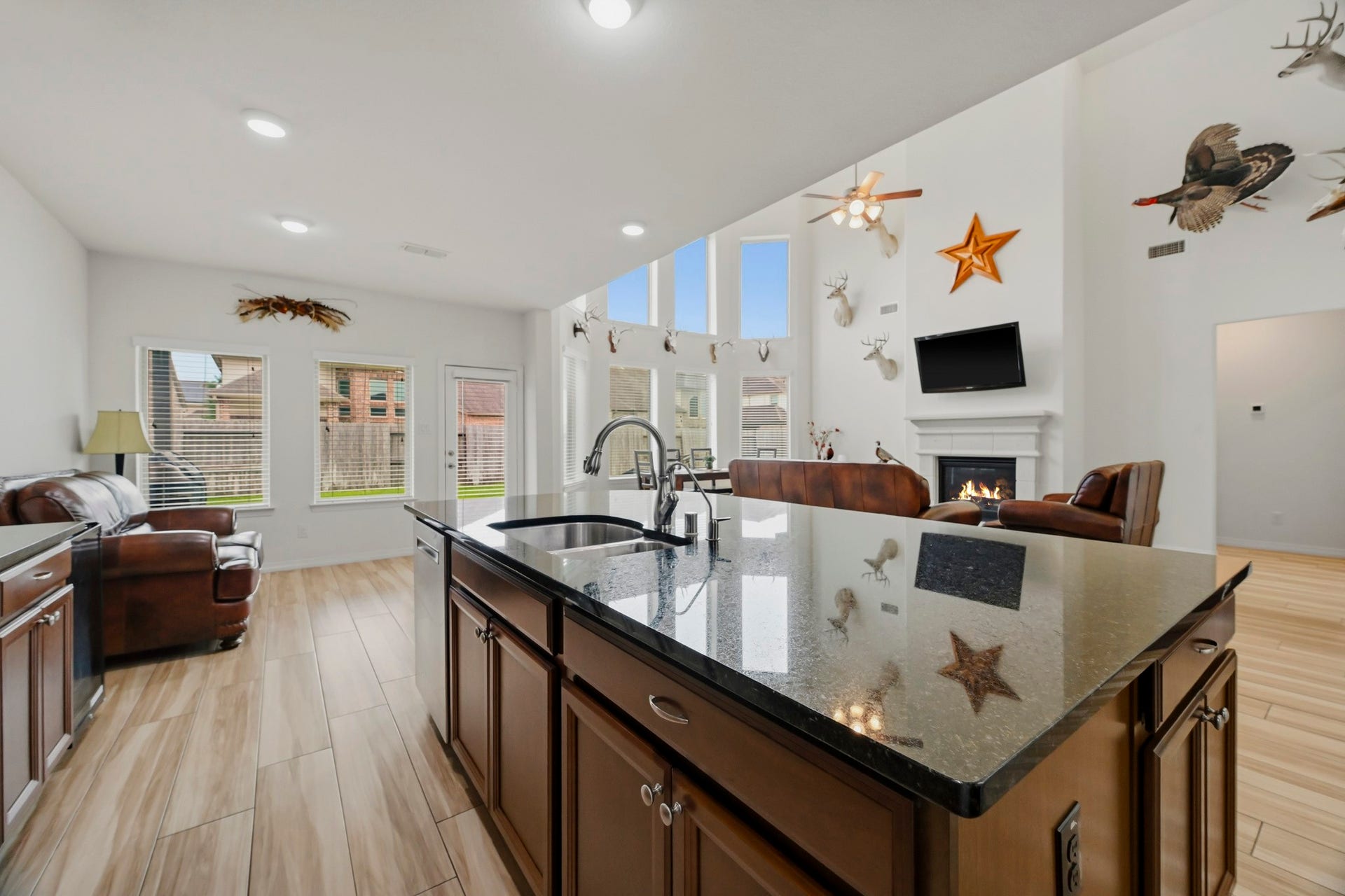 10870 Campbell Point, Missouri City, TX 77459 10870 Campbell Point, Missouri City, TX 77459