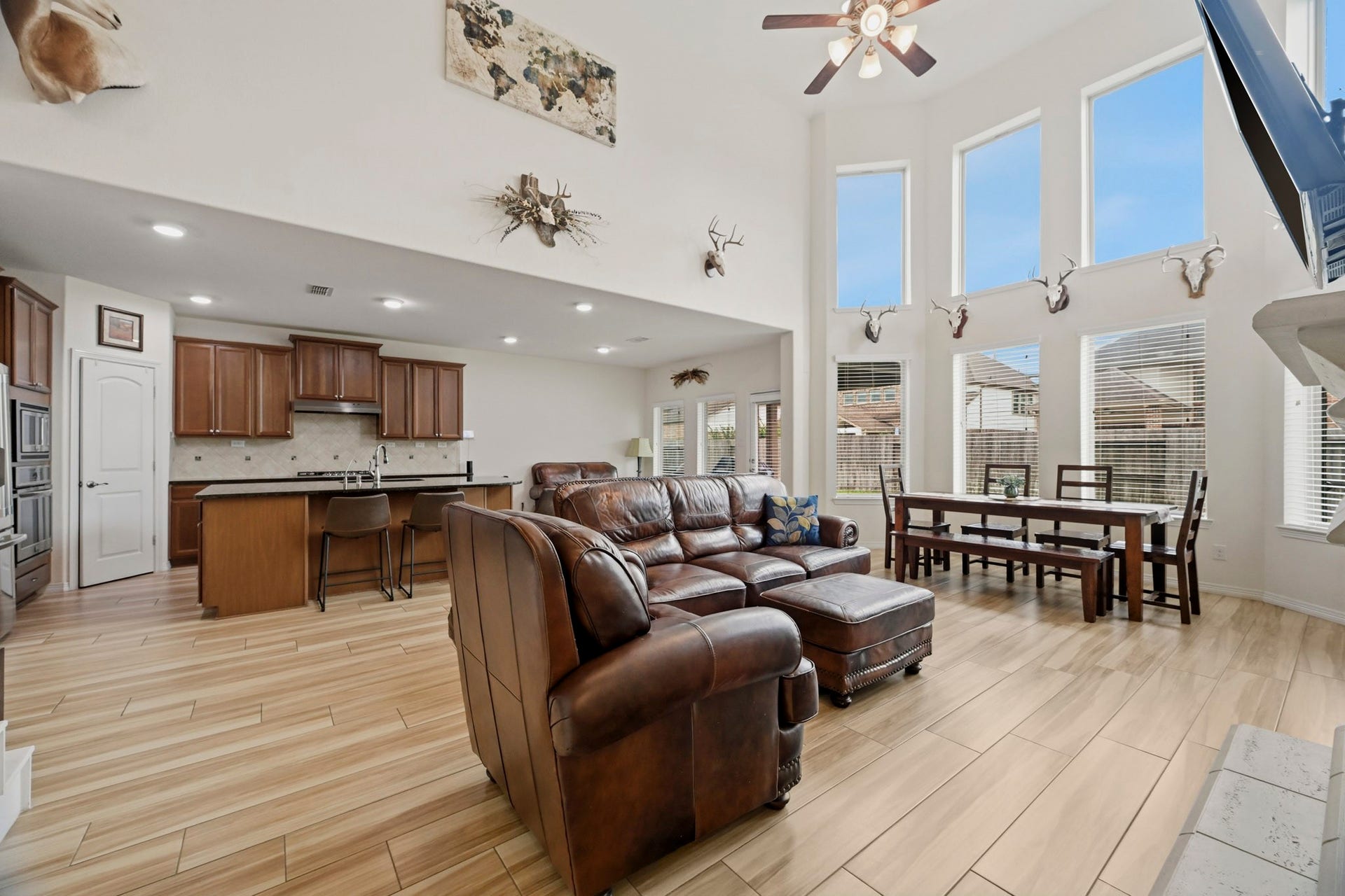 10870 Campbell Point, Missouri City, TX 77459 10870 Campbell Point, Missouri City, TX 77459