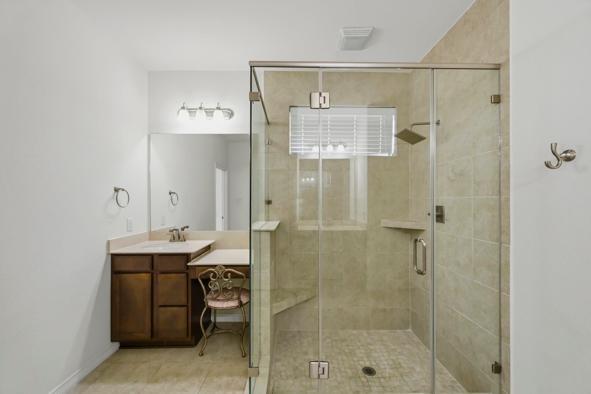 10870 Campbell Point, Missouri City, TX 77459 10870 Campbell Point, Missouri City, TX 77459