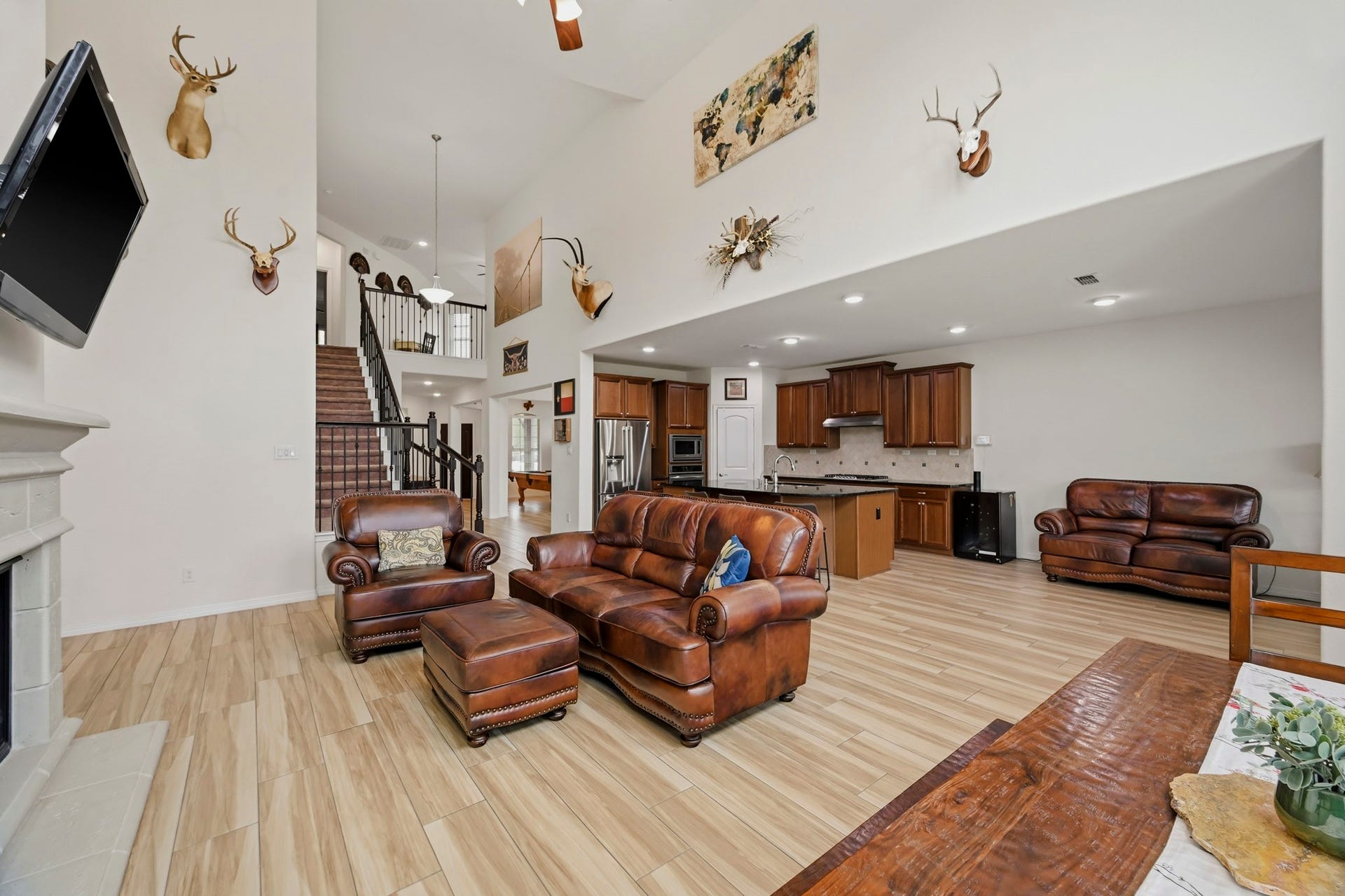 10870 Campbell Point, Missouri City, TX 77459 10870 Campbell Point, Missouri City, TX 77459