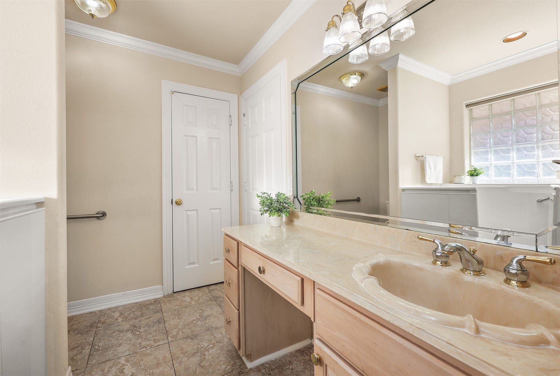 3623 Ryann Court, Pasadena, TX 77505
