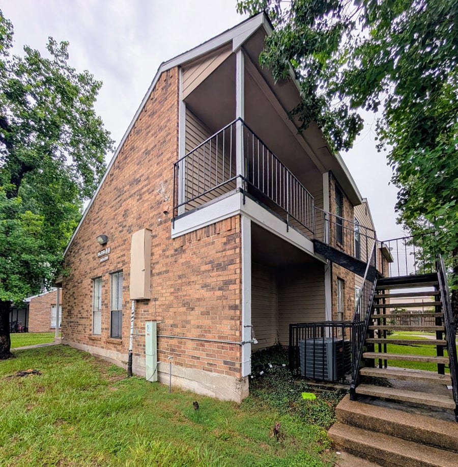 Property photo for 7200 W T C Jester Boulevard, #33, Houston, TX