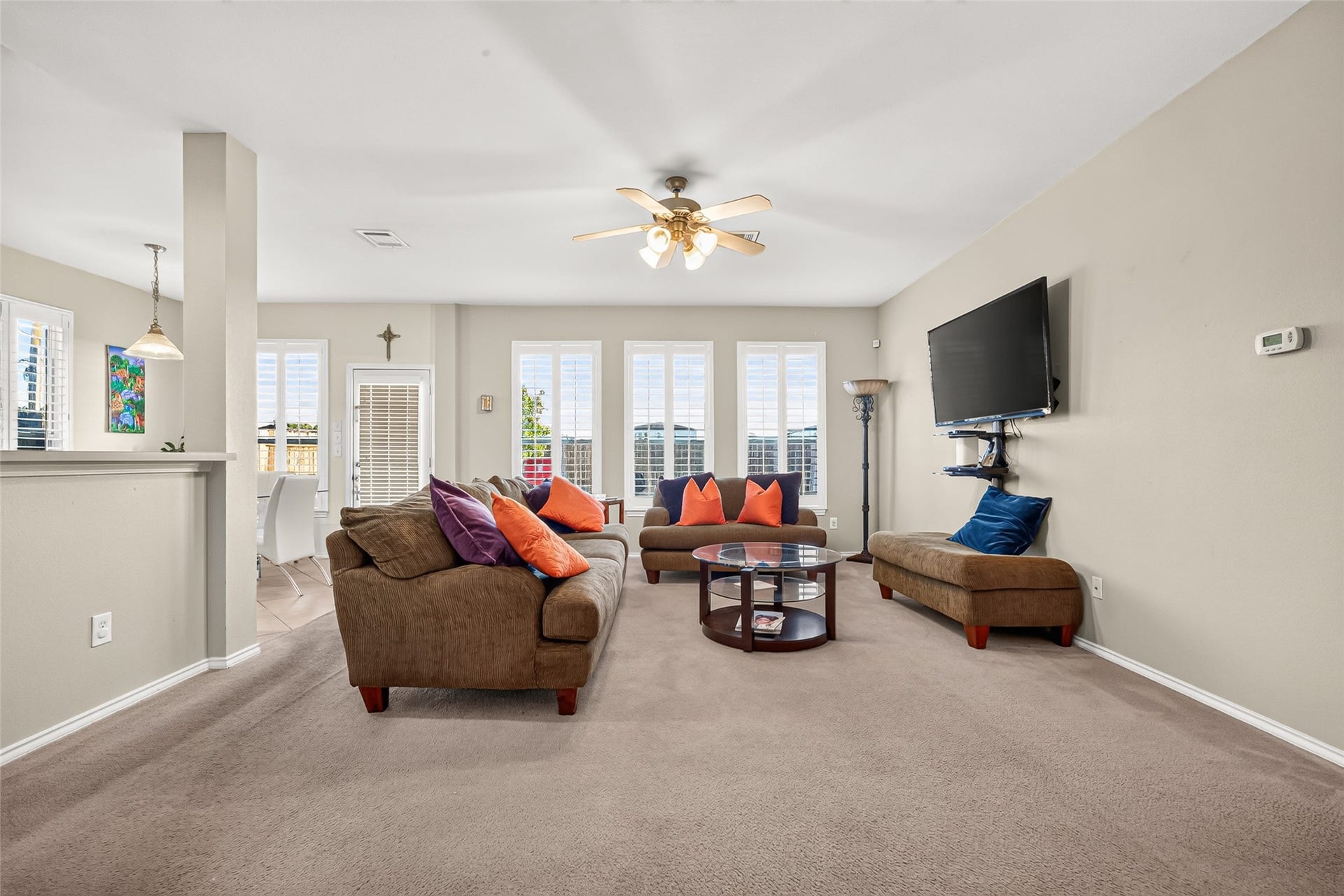 3411 Sparta Drive, Missouri City, TX 77459 View of the Famiy Room from the Foyer Front Door