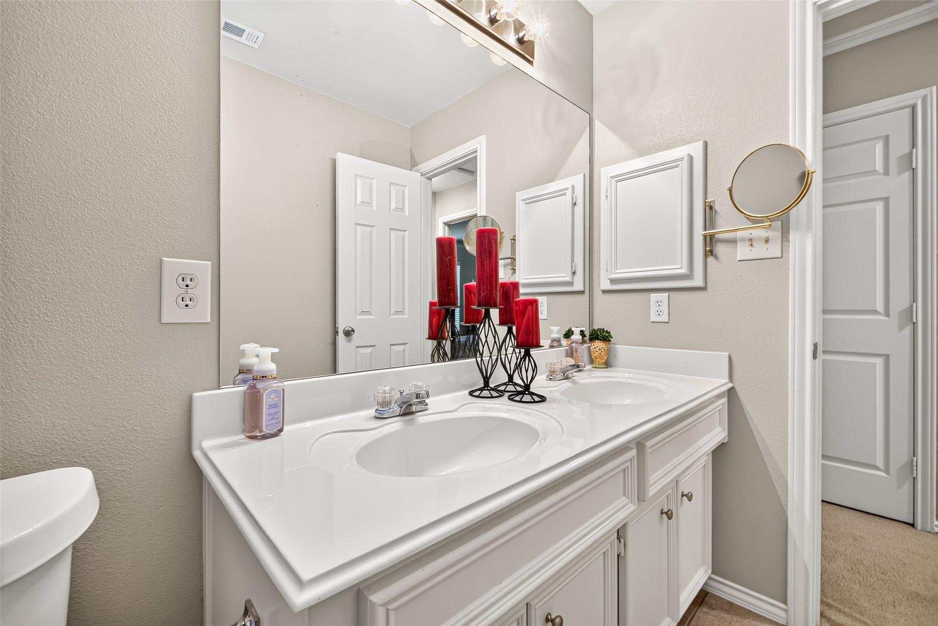 3411 Sparta Drive, Missouri City, TX 77459 3411 Sparta Drive, Missouri City, TX 77459
