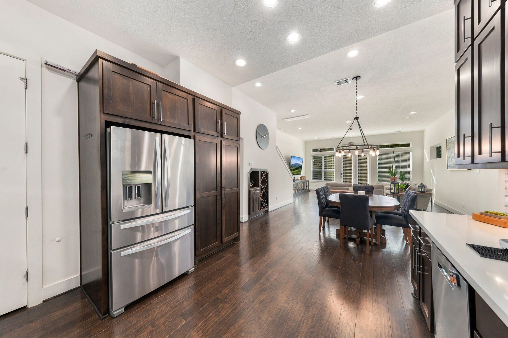 5205 Darling Street, Houston, TX 77007 5205 Darling Street, Houston, TX 77007