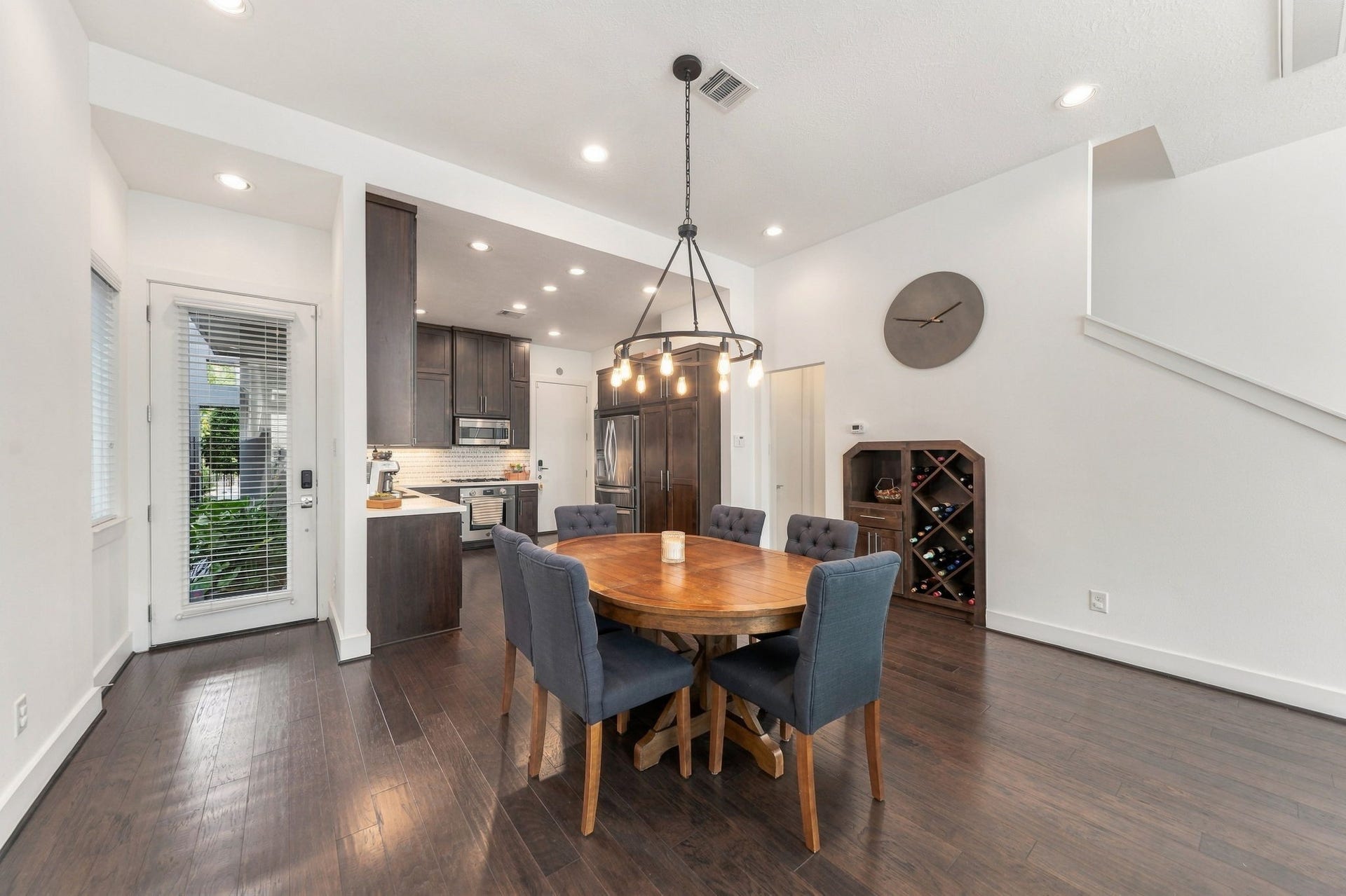 5205 Darling Street, Houston, TX 77007 5205 Darling Street, Houston, TX 77007