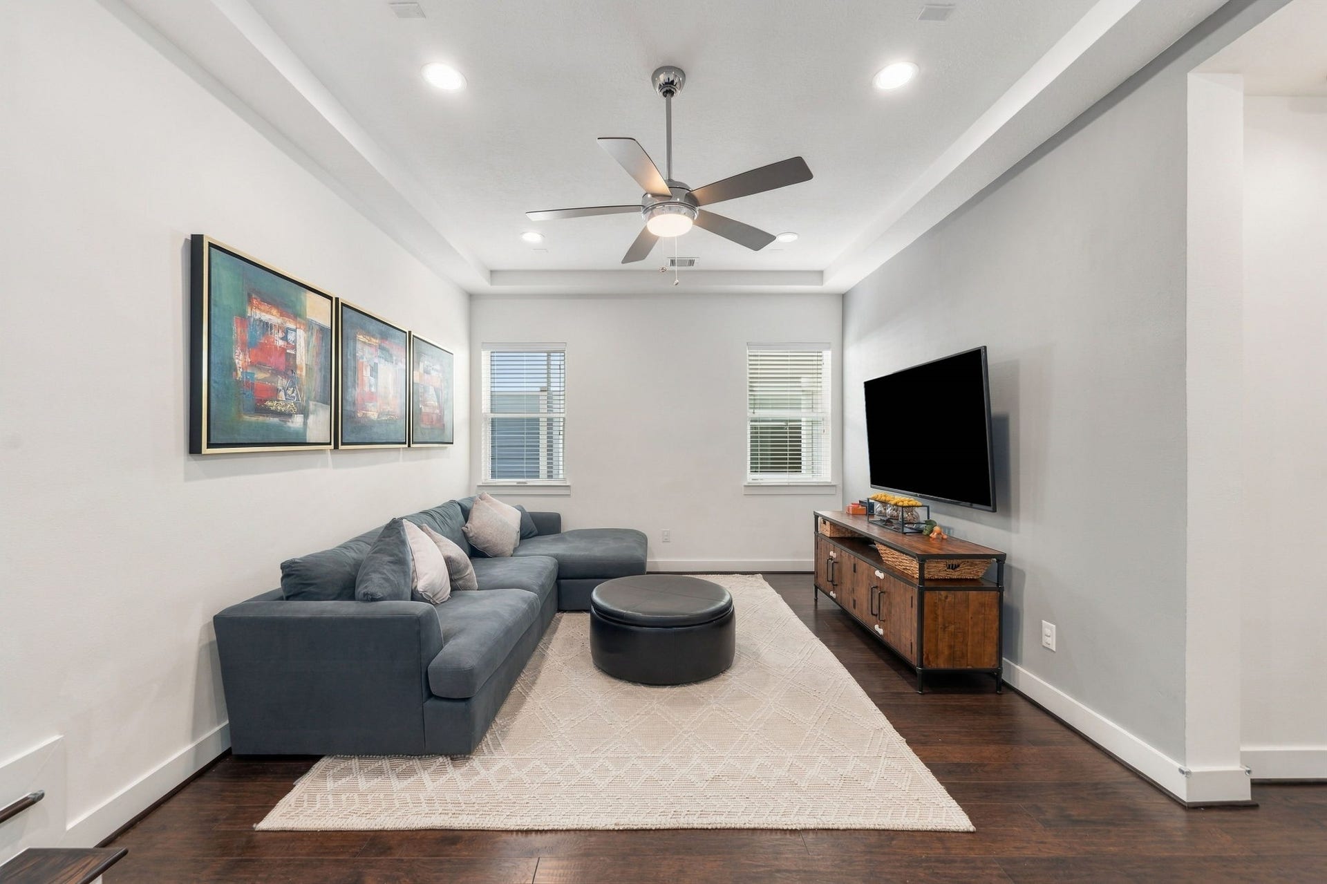 5205 Darling Street, Houston, TX 77007 5205 Darling Street, Houston, TX 77007
