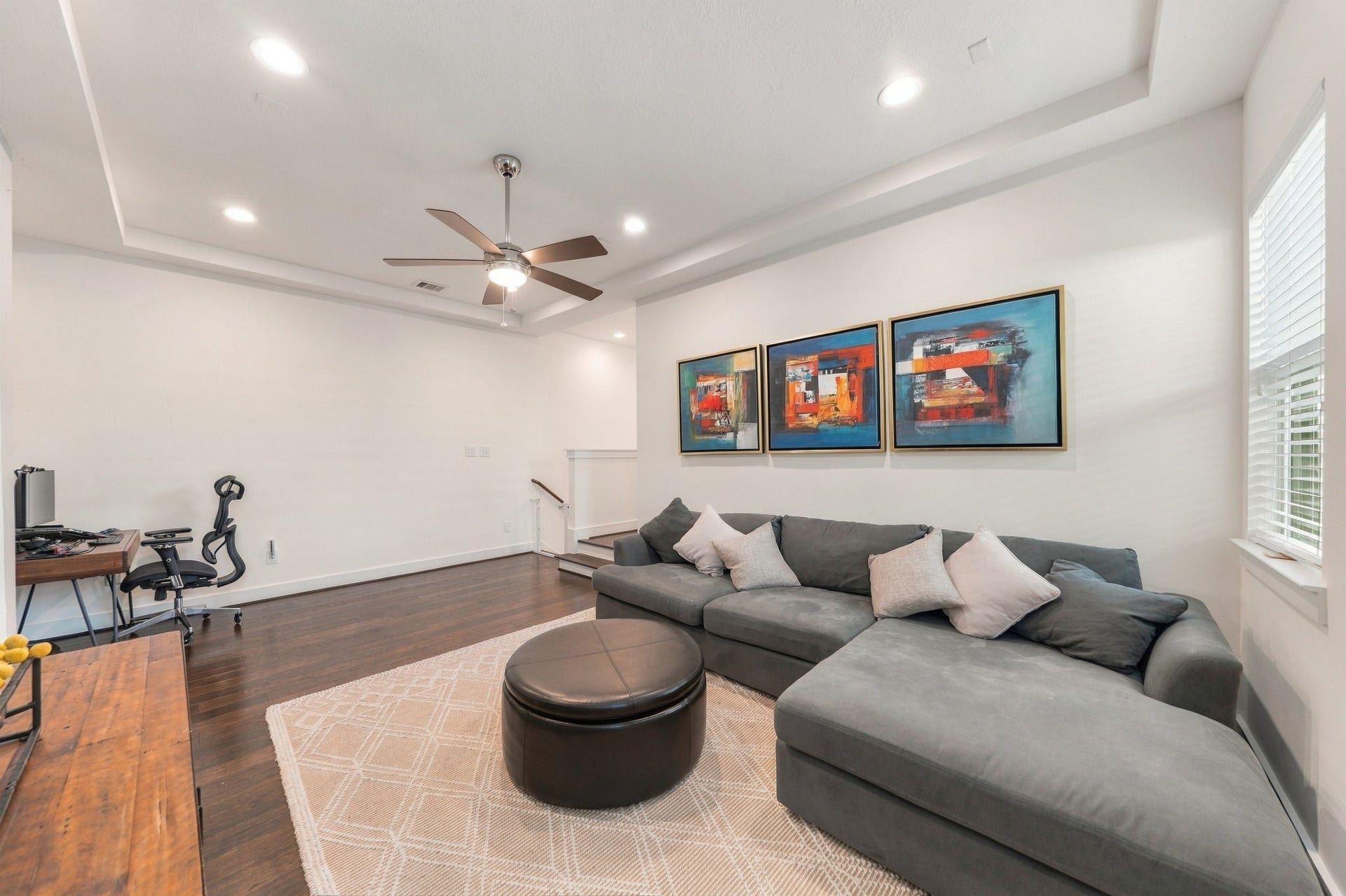 5205 Darling Street, Houston, TX 77007 5205 Darling Street, Houston, TX 77007