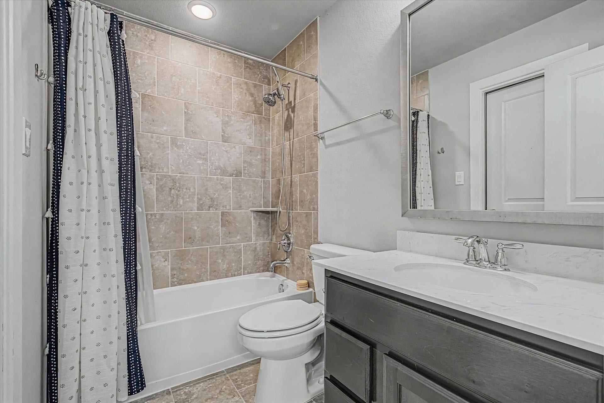 3518 Cotton Farms Drive, Richmond, TX 77406 3518 Cotton Farms Drive, Richmond, TX 77406