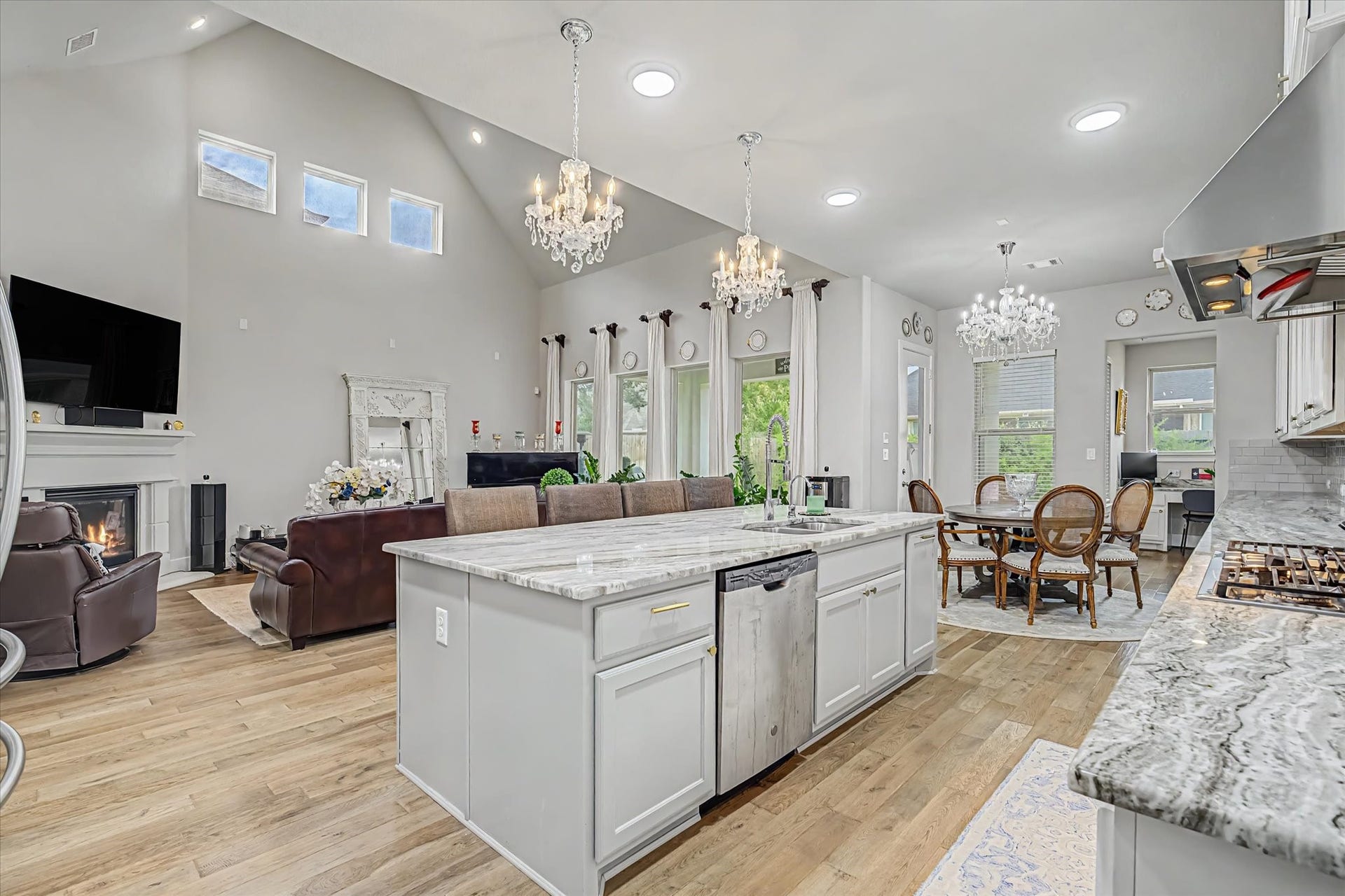 3518 Cotton Farms Drive, Richmond, TX 77406 3518 Cotton Farms Drive, Richmond, TX 77406