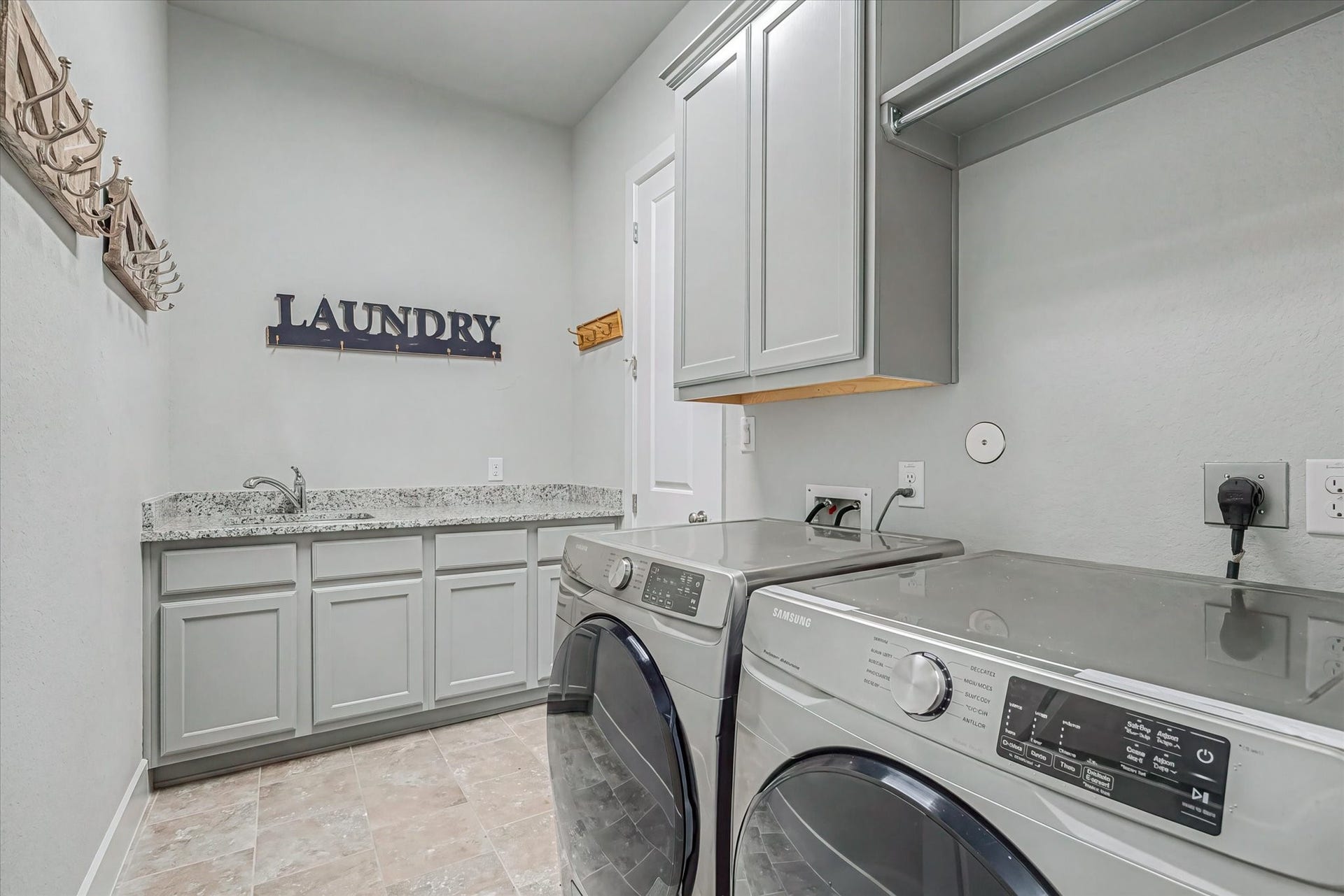 3518 Cotton Farms Drive, Richmond, TX 77406 3518 Cotton Farms Drive, Richmond, TX 77406