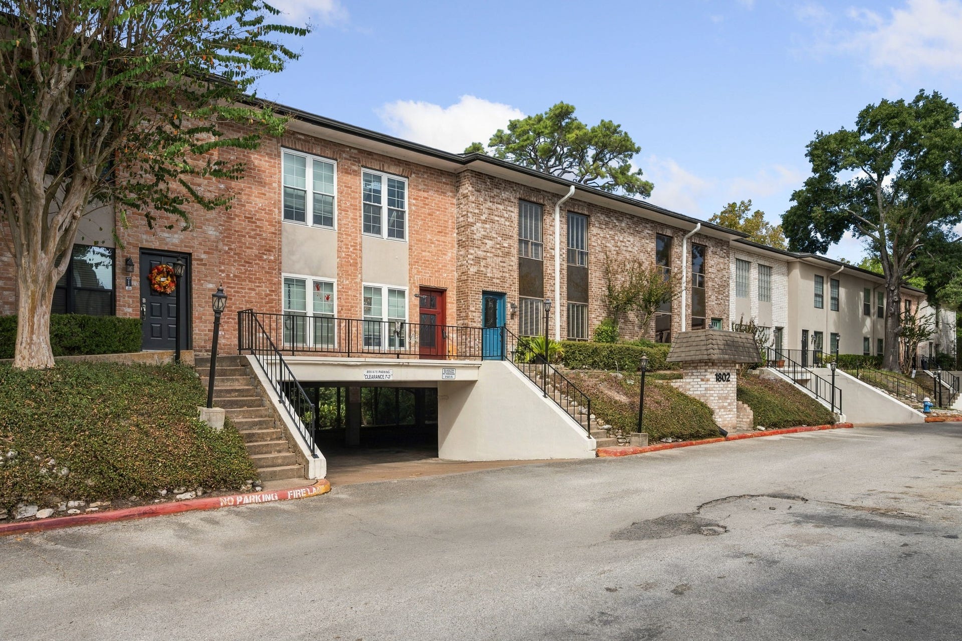 1802 Stoney Brook Drive, #103, Houston, TX 77063 1802 Stoney Brook Drive, #103, Houston, TX 77063
