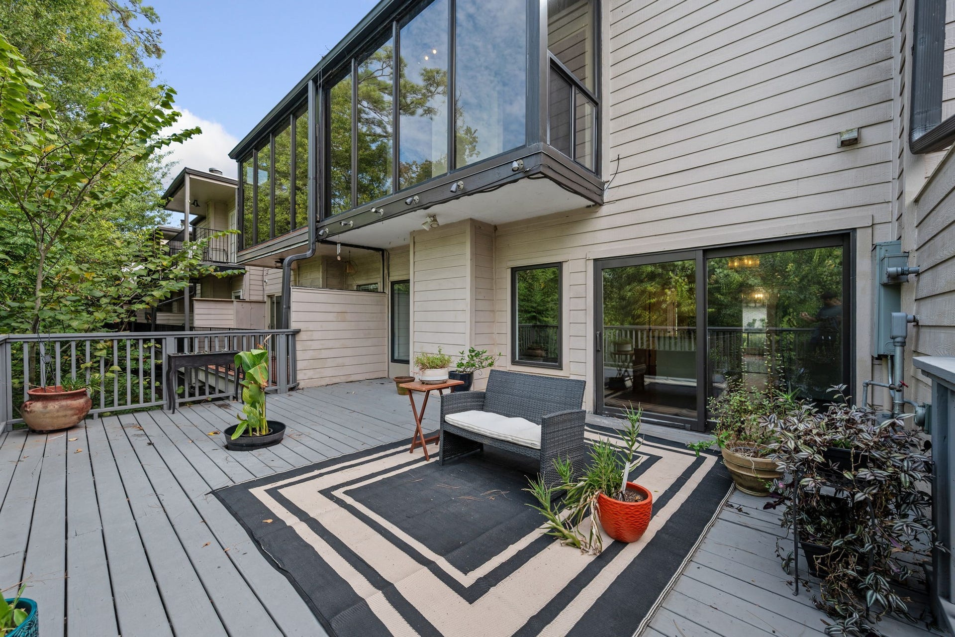 1802 Stoney Brook Drive, #103, Houston, TX 77063 1802 Stoney Brook Drive, #103, Houston, TX 77063