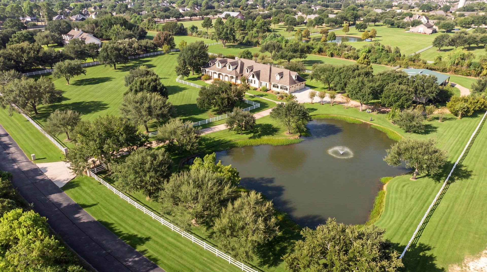 16435 Bridle Oak Drive, Cypress, TX 77433 16435 Bridle Oak Drive, Cypress, TX 77433