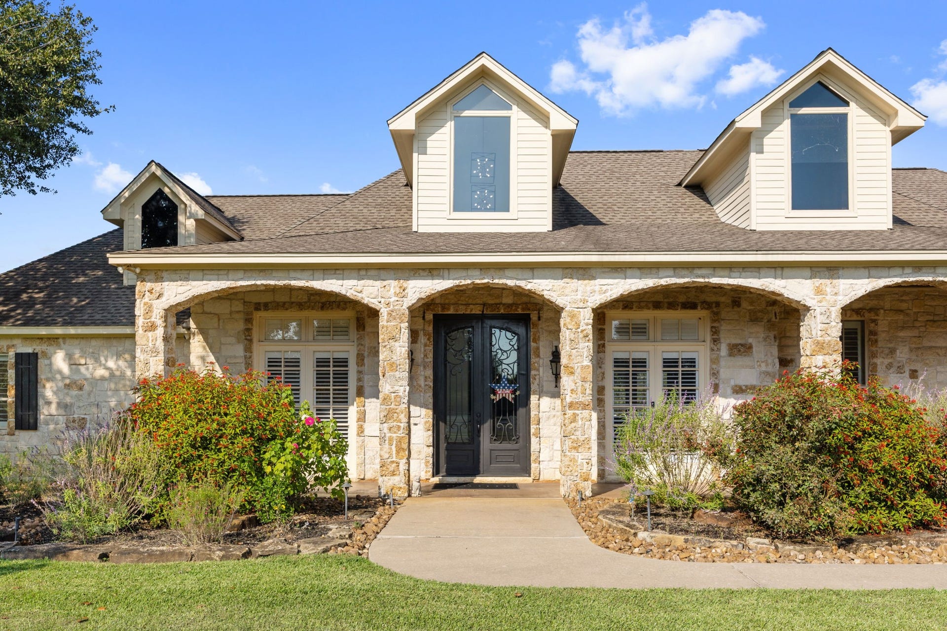 16435 Bridle Oak Drive, Cypress, TX 77433 16435 Bridle Oak Drive, Cypress, TX 77433