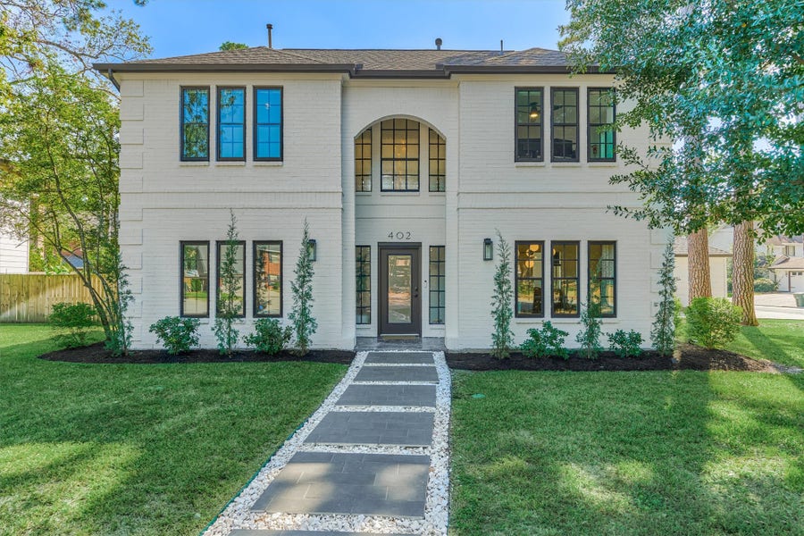 Property photo for 402 Susan Lane, Conroe, TX
