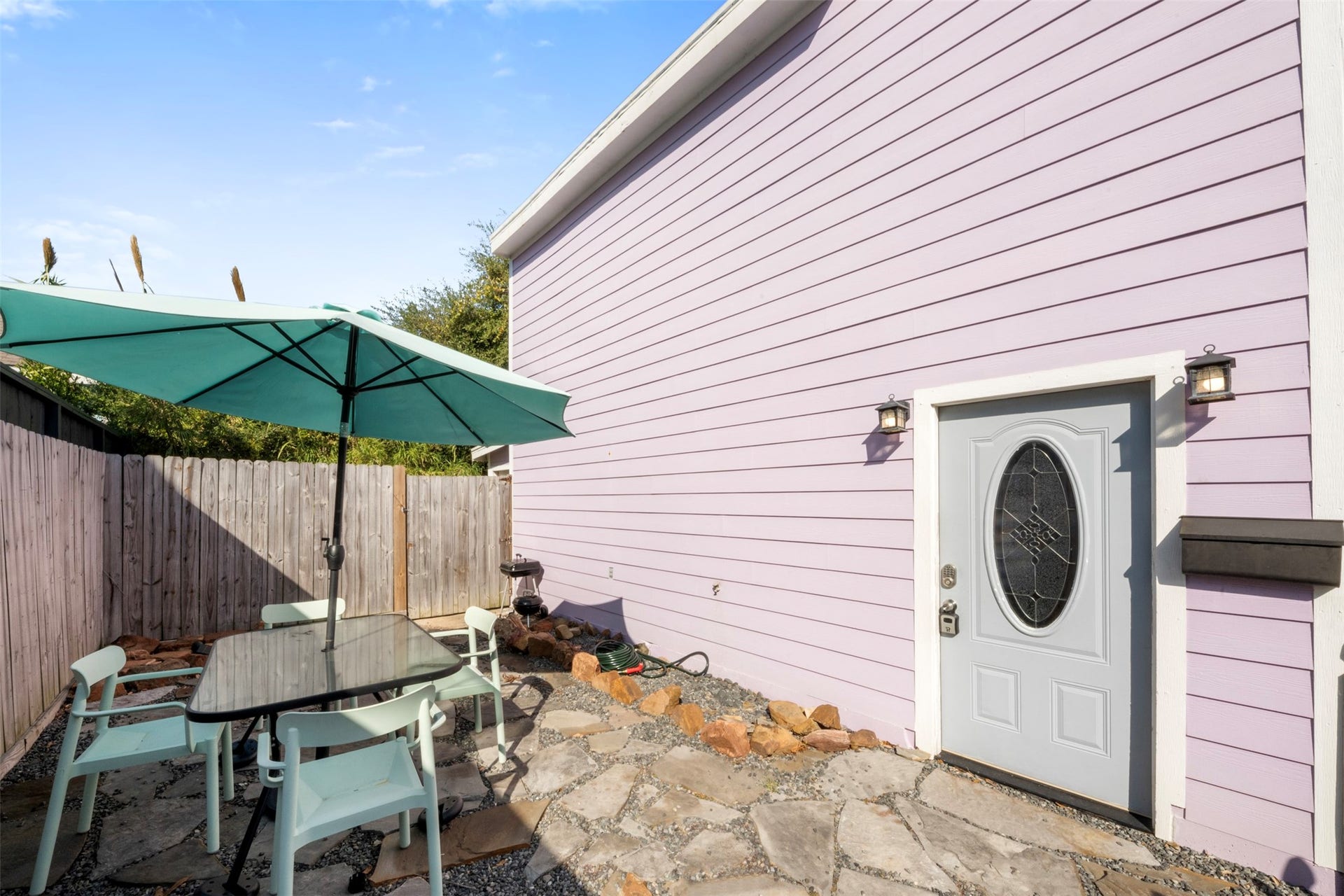 3218 Avenue Q 1/2, Galveston, TX 77550 Siding upgraded in 2019.