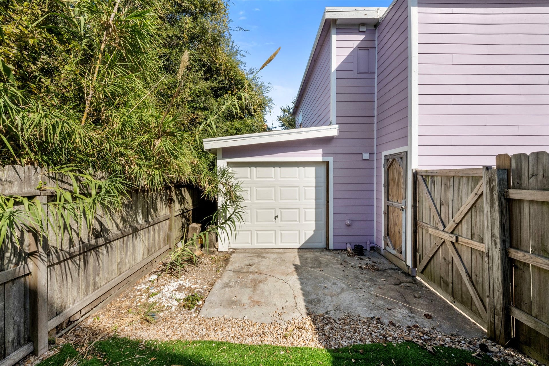 3218 Avenue Q 1/2, Galveston, TX 77550 Plenty of storage area in the Garage Storage space.