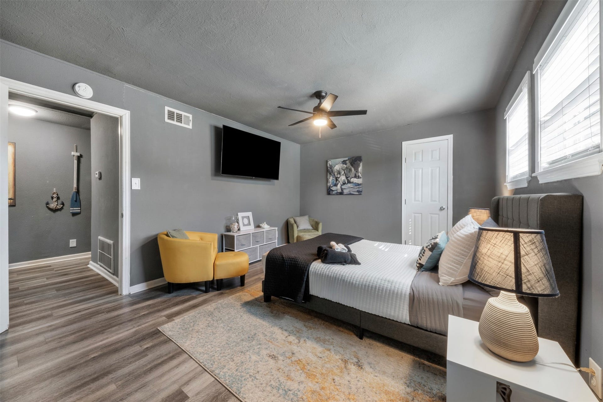 3218 Avenue Q 1/2, Galveston, TX 77550 3218 Avenue Q 1/2, Galveston, TX 77550