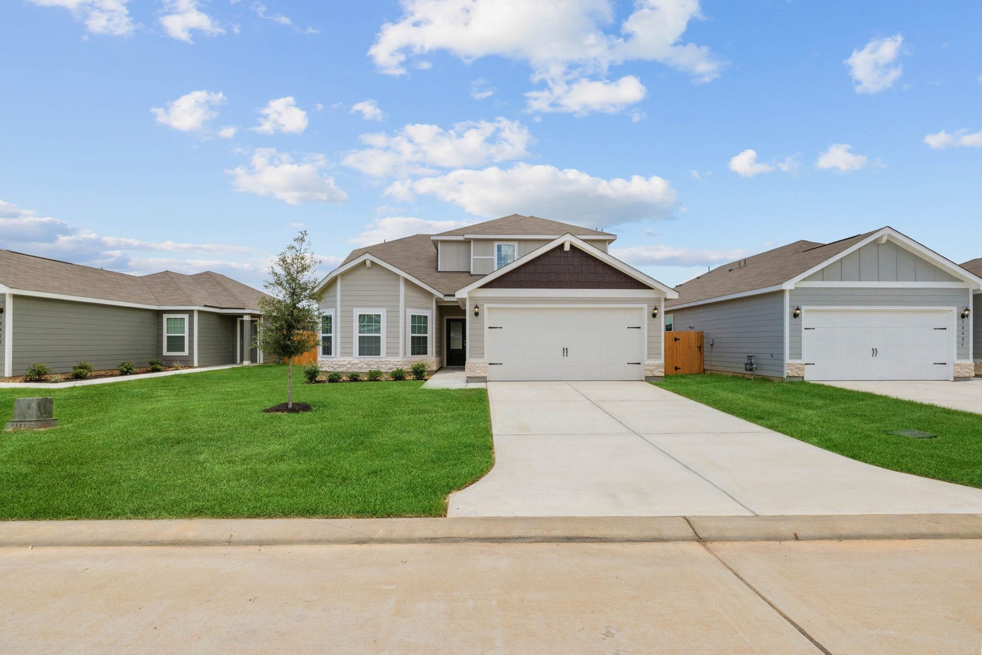 25542 Blooming Hazel Drive, Cleveland, TX 77328 25542 Blooming Hazel Drive, Cleveland, TX 77328