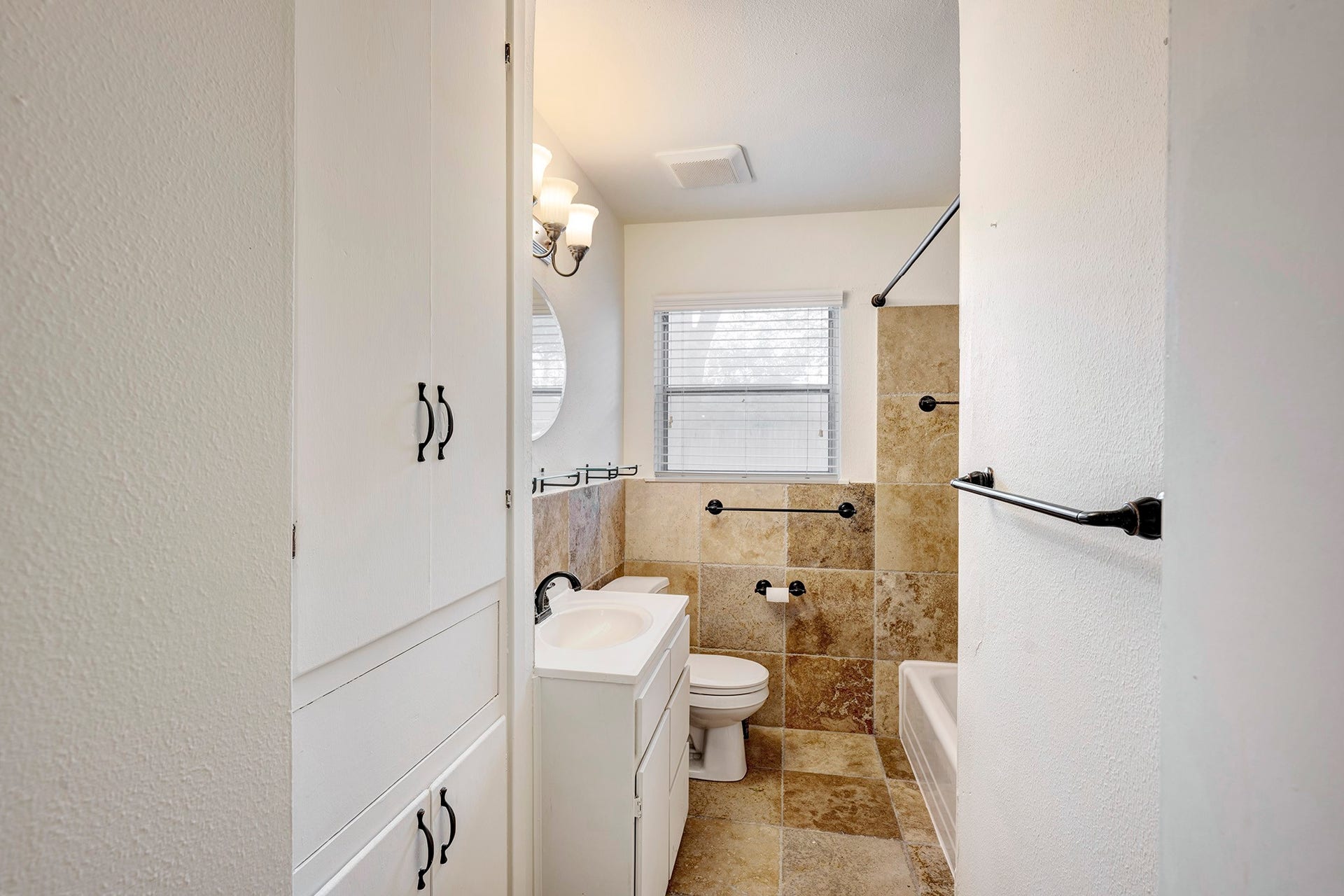 4722 Carleen Road, Houston, TX 77092 4722 Carleen Road, Houston, TX 77092