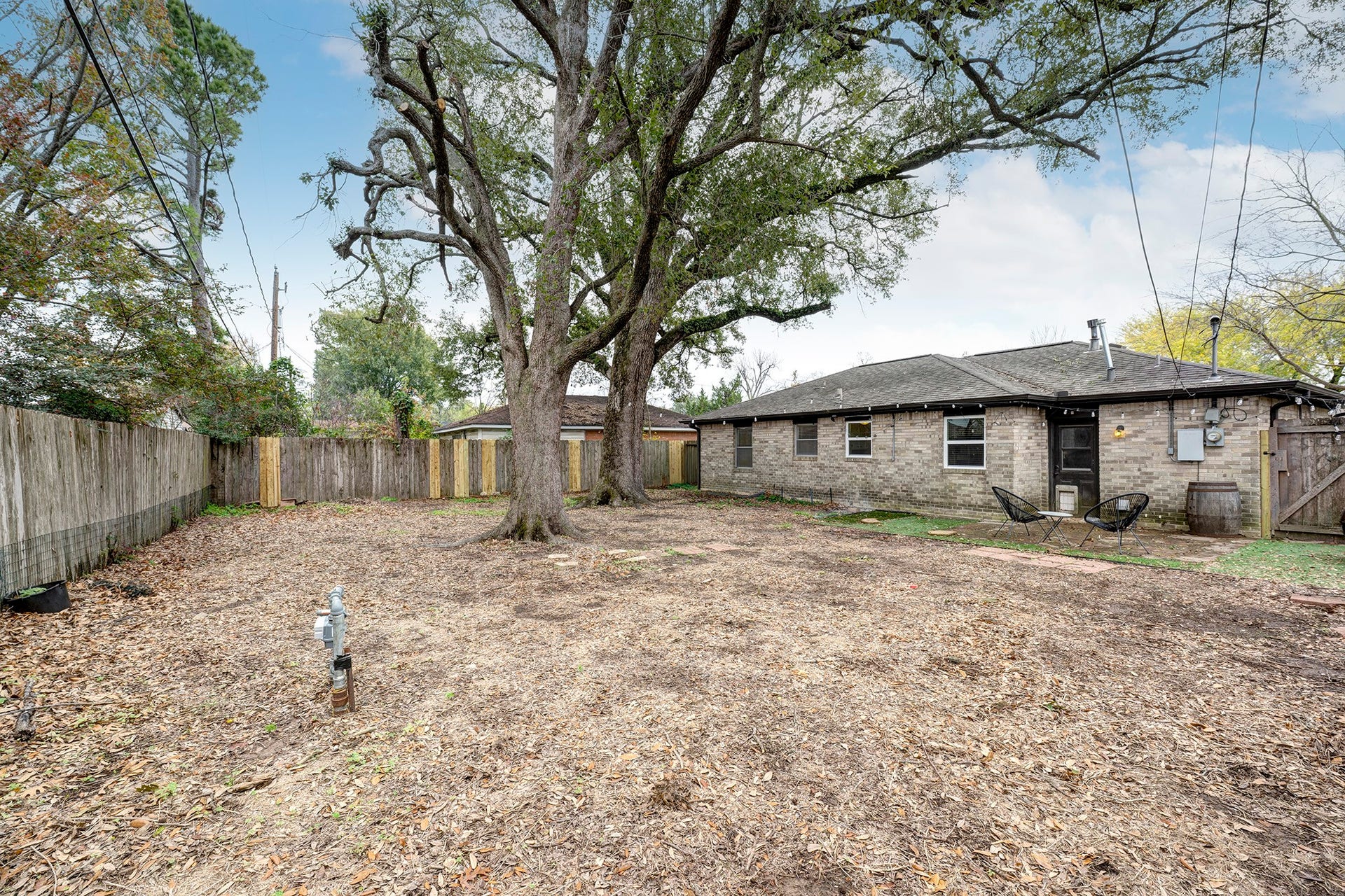 4722 Carleen Road, Houston, TX 77092 4722 Carleen Road, Houston, TX 77092