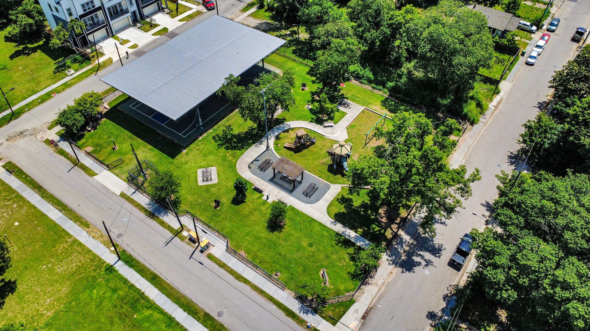 3214 Tuam Street, Houston, TX 77004 3214 Tuam Street, Houston, TX 77004