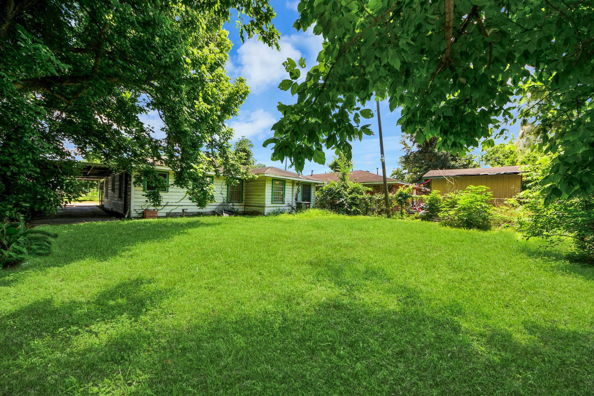 3214 Tuam Street, Houston, TX 77004 3214 Tuam Street, Houston, TX 77004