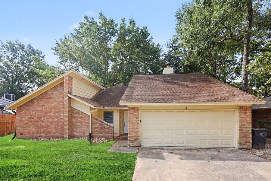 Property photo for 3 Flint Street, Conroe, TX