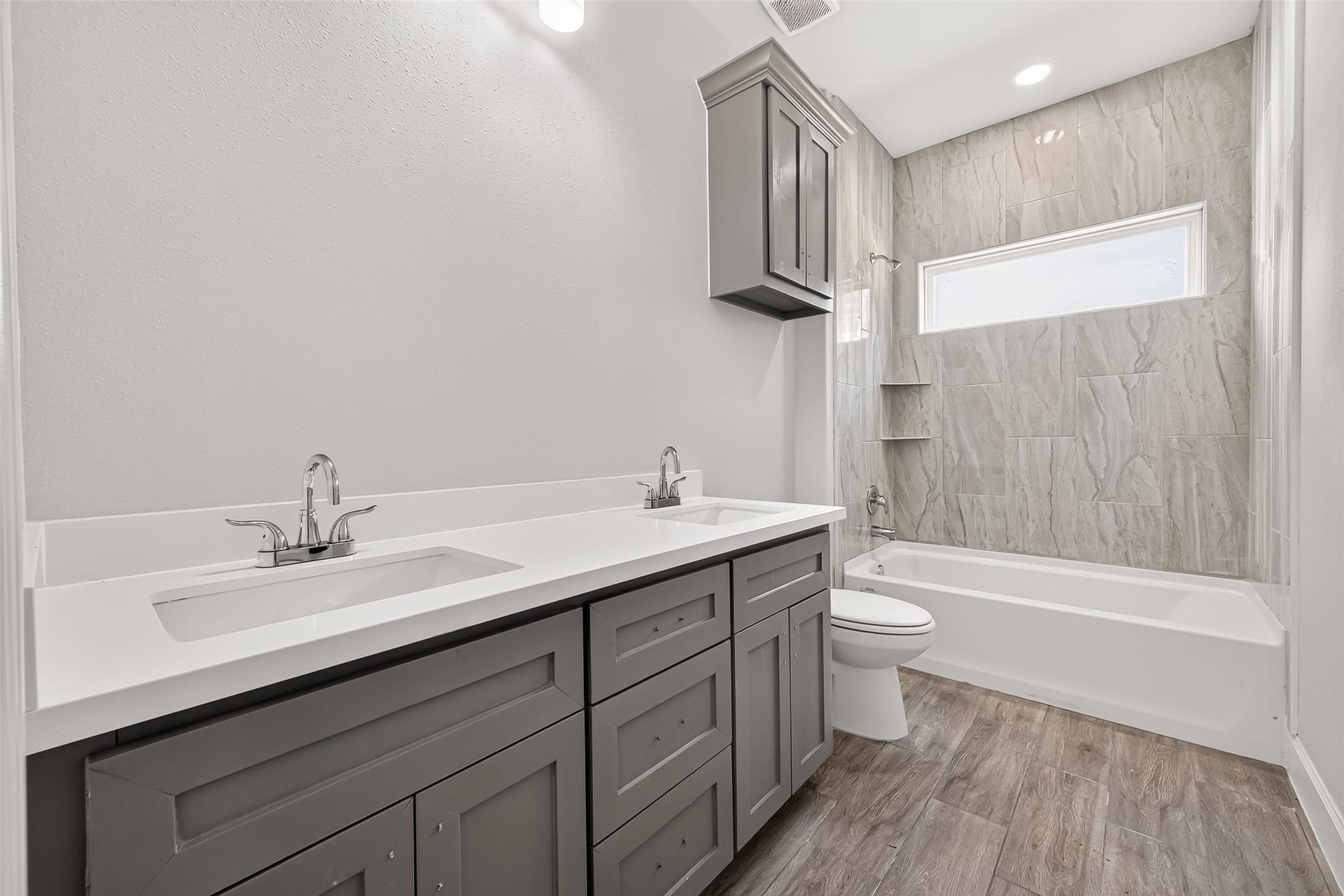 527 Oleander Street, Prairie View, TX 77484