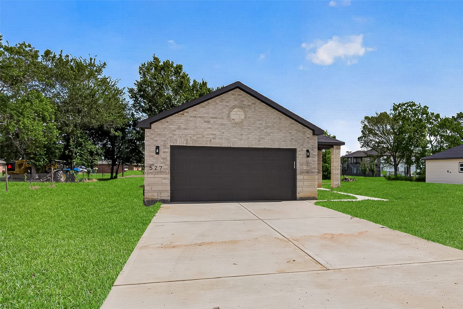 527 Oleander Street, Prairie View, TX 77484