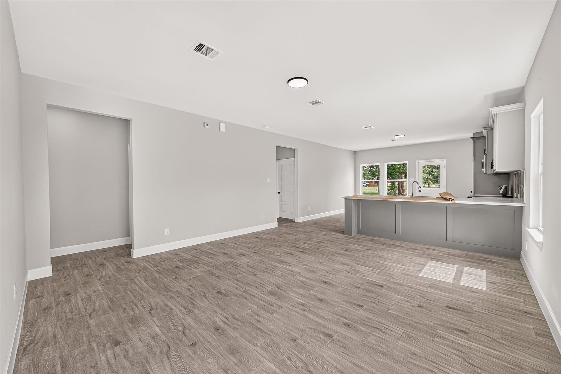 527 Oleander Street, Prairie View, TX 77484