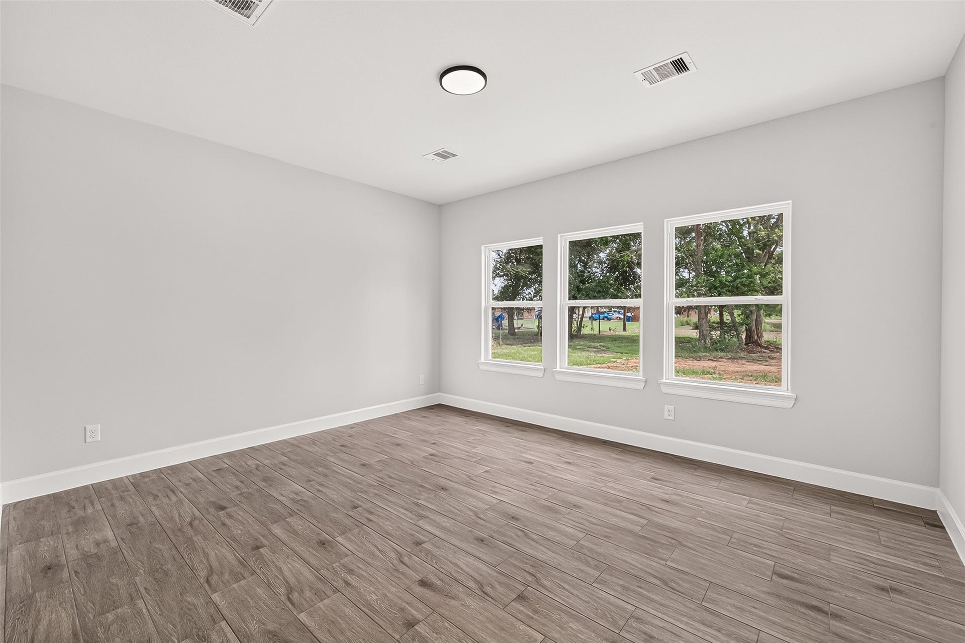 527 Oleander Street, Prairie View, TX 77484