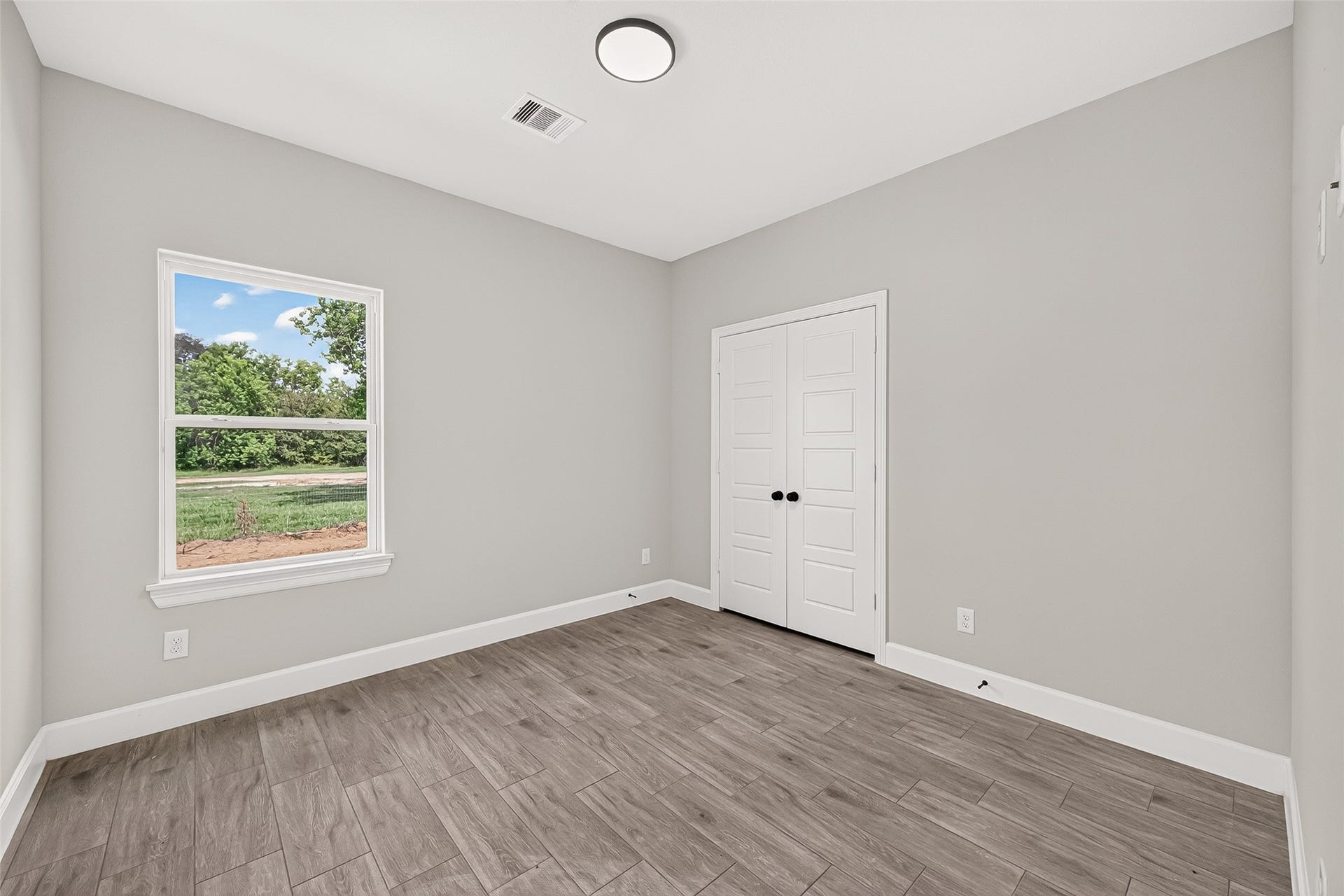 527 Oleander Street, Prairie View, TX 77484