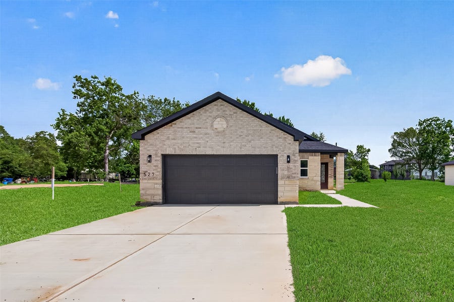 Property photo for 527 Oleander Street, Prairie View, TX