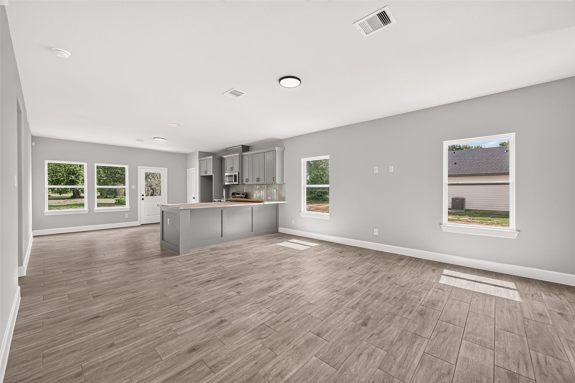 527 Oleander Street, Prairie View, TX 77484