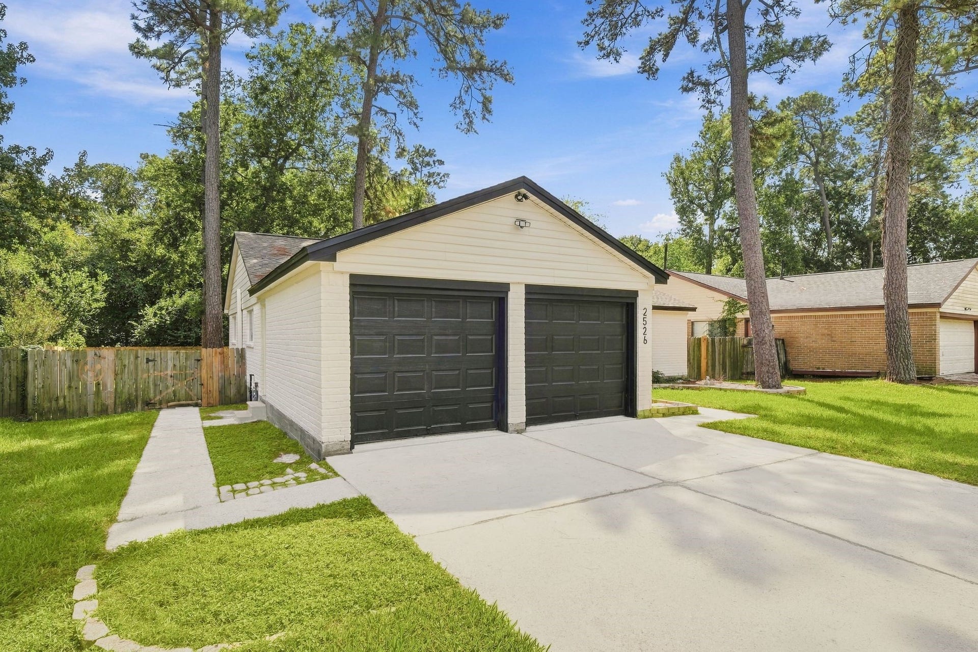 2526 Rambling Brook Drive, Spring, TX 77373 2526 Rambling Brook Drive, Spring, TX 77373