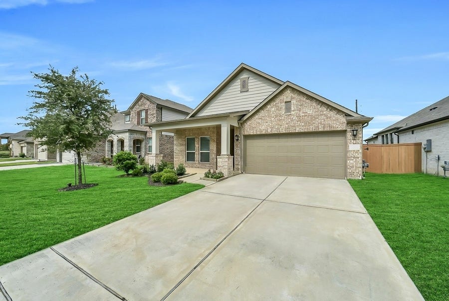 Property photo for 15618 Beltie Drive, Humble, TX